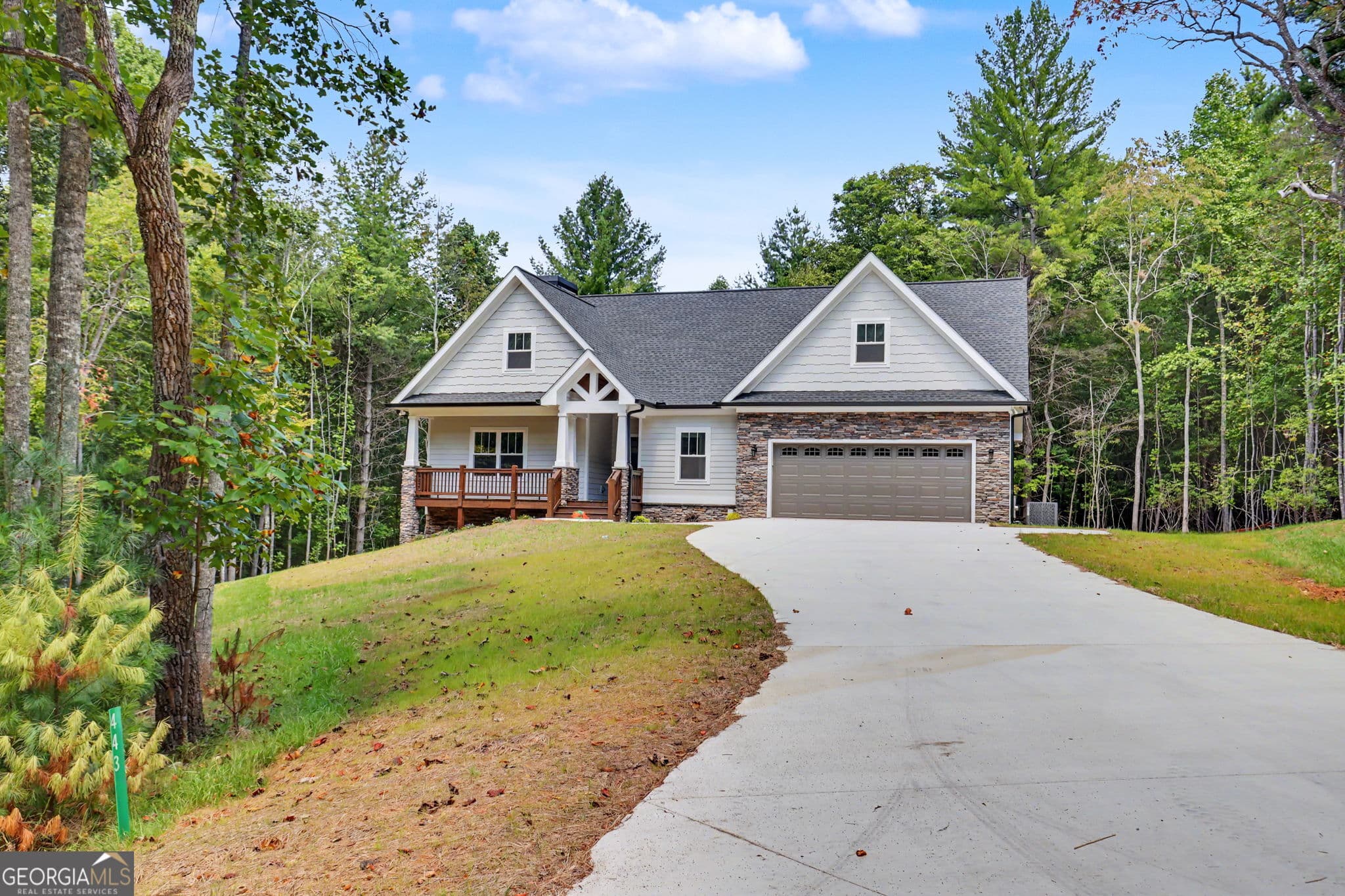 3 bedroom, 3 bathroom, 2,971 sq ft single family residence for sale at 443 Hawks Nest Drive, Blairsville, GA 30512 — photo 1 of 59