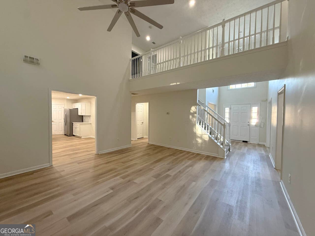 5 bedroom, 3 bathroom, 3,494 sq ft single family residence for sale at 6681 Point Of Woods Drive, Stone Mountain, GA 30087 — photo 6