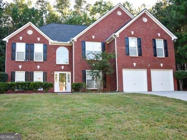 5 bedroom, 3 bathroom, 3,494 sq ft single family residence for sale at 6681 Point Of Woods Drive, Stone Mountain, GA 30087 — photo 3