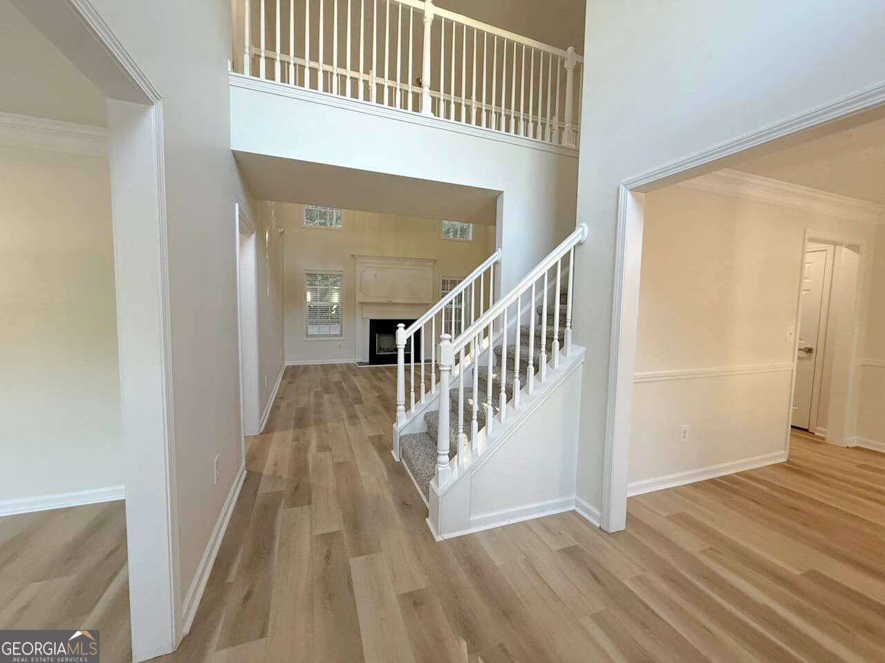 5 bedroom, 3 bathroom, 3,494 sq ft single family residence for sale at 6681 Point Of Woods Drive, Stone Mountain, GA 30087 — photo 4