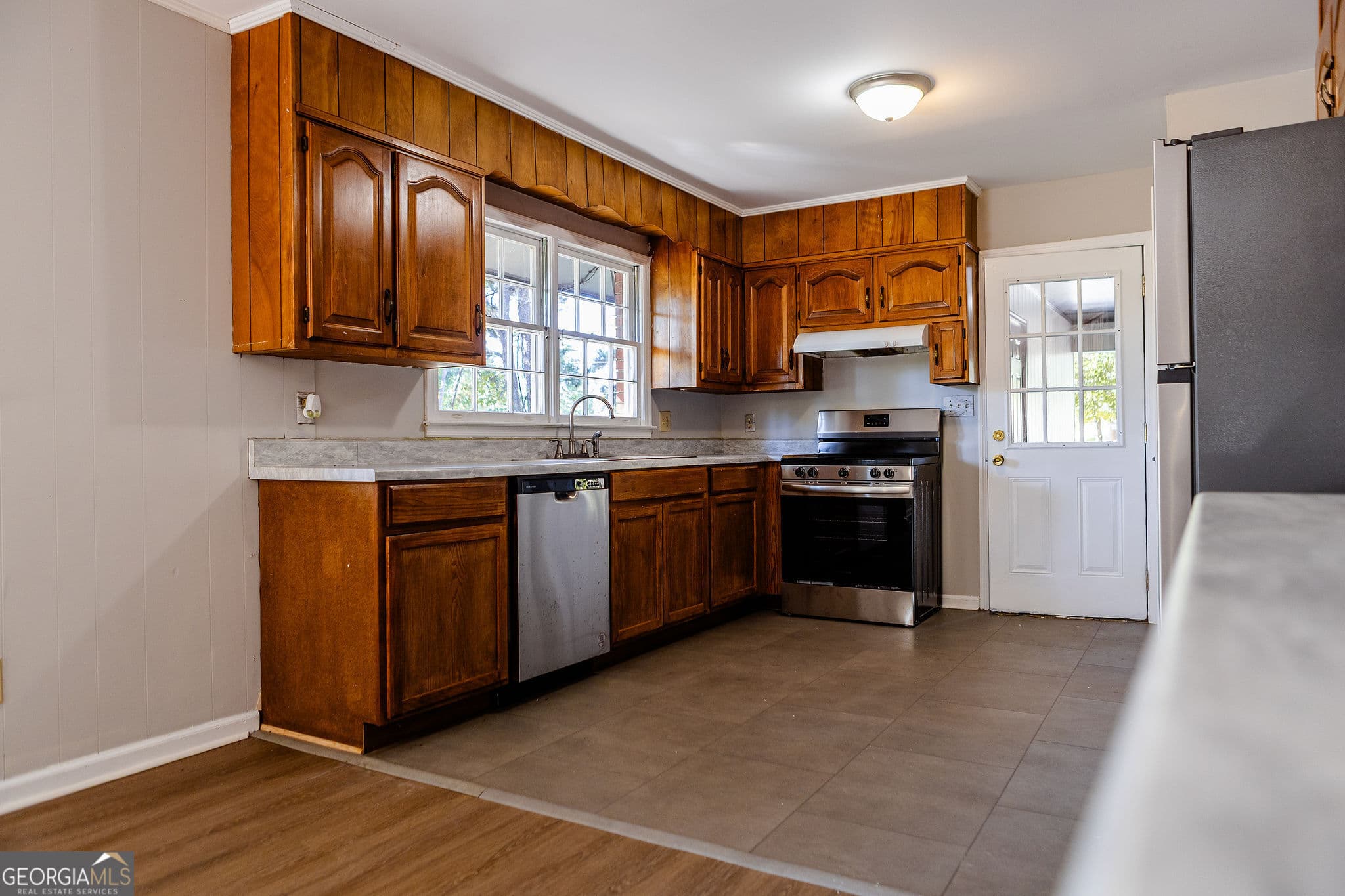 5 bedroom, 3 bathroom, 3,246 sq ft single family residence for rent at 1100 Dunlap Road, Milledgeville, GA 31061 for $2,400 a month — photo 10