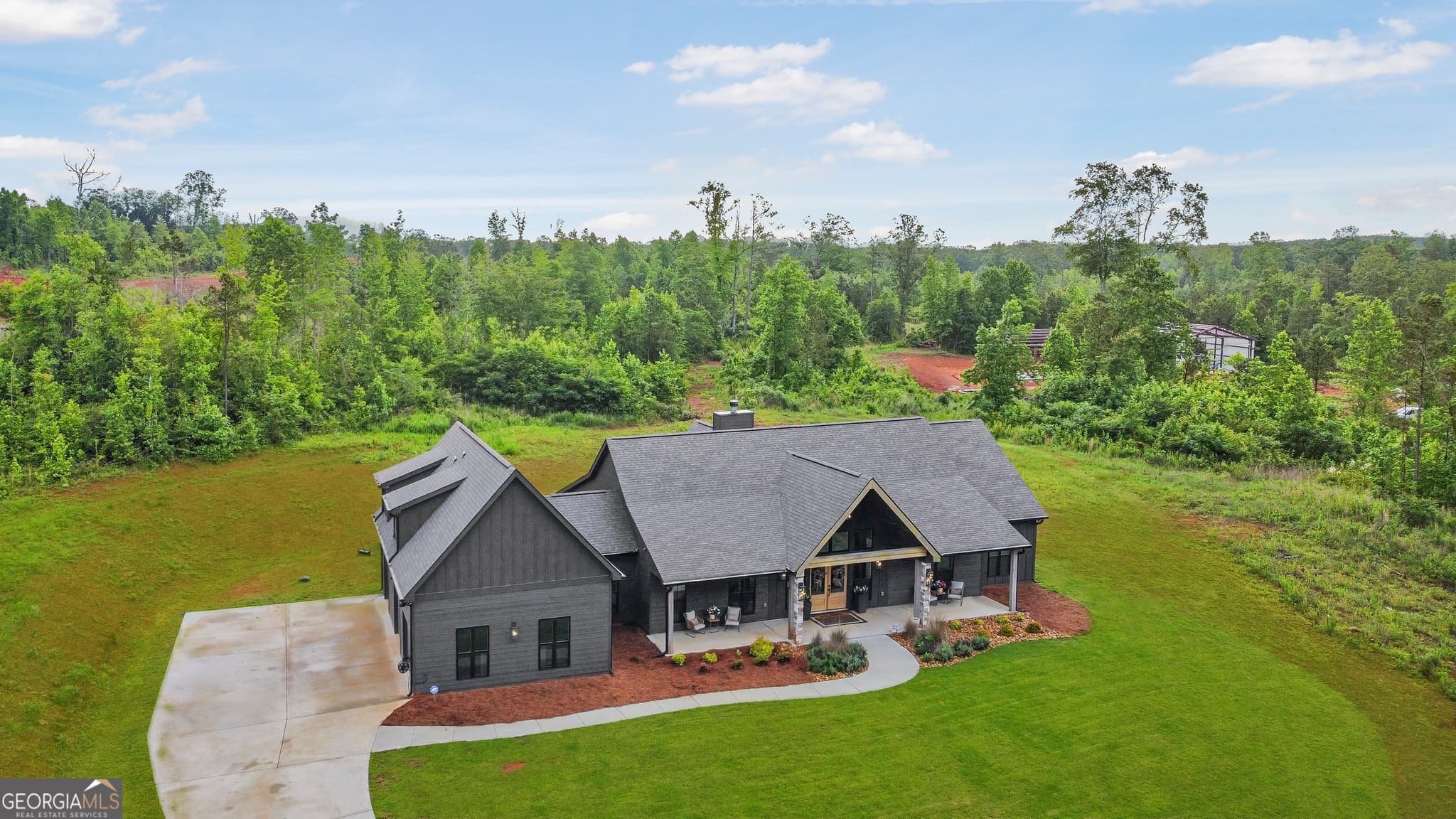 3 bedroom, 2.5 bathroom, 3,114 sq ft single family residence sold at 1307 Temple Draketown Road, Temple, GA 30179
