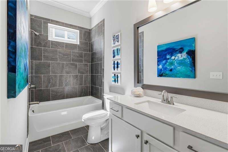 3 bedroom, 3 bathroom, 2,575 sq ft single family residence for sale at 2168 Capers Drive, Marietta, GA 30064 — photo 9