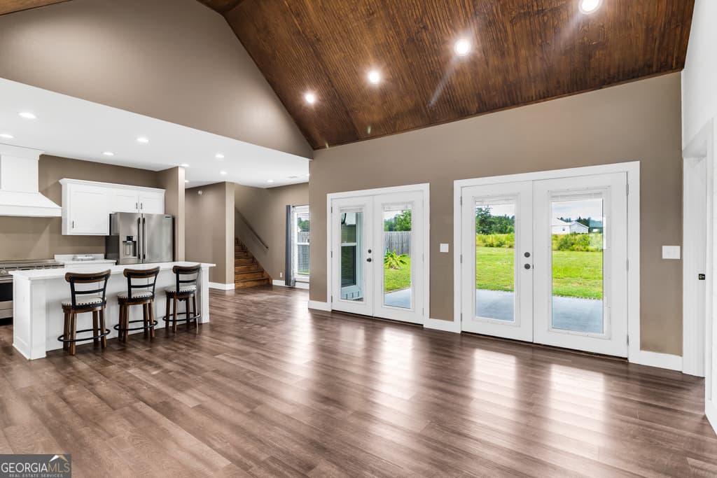 3 bedroom, 2.5 bathroom, 1,878 sq ft single family residence for sale at 1370 Paris Avenue, Swainsboro, GA 30401 — photo 7