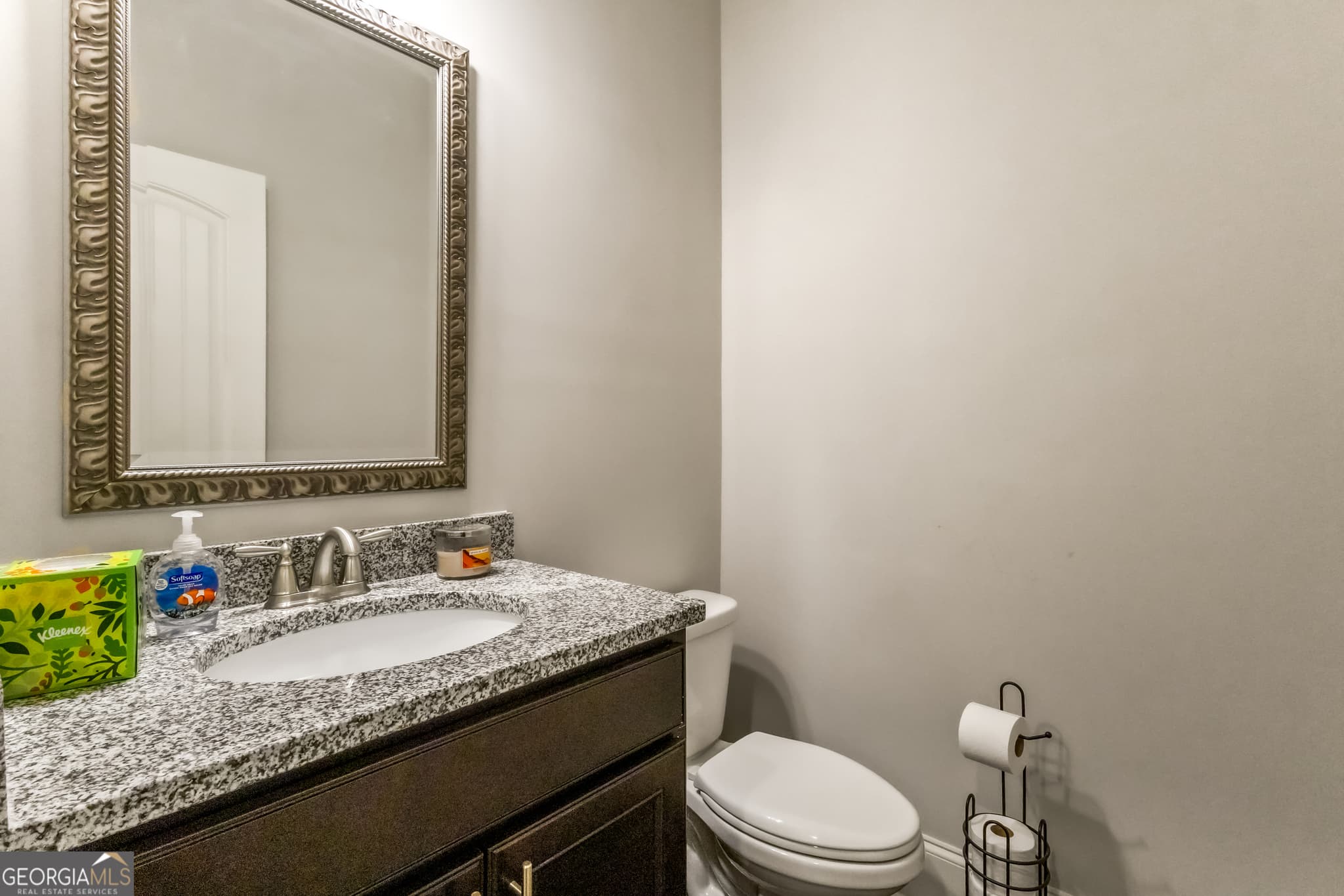 5 bedroom, 4.5 bathroom, 3,832 sq ft single family residence for sale at 660 Genesee Point, Newnan, GA 30263 — photo 9