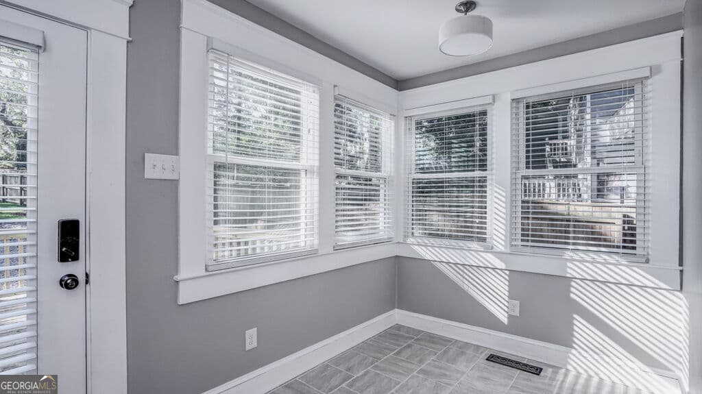 2 bedroom, 2.5 bathroom, 1,800 sq ft duplex for rent at 877 Edgewood Avenue, Atlanta, GA 30307 for $3,750 a month — photo 6