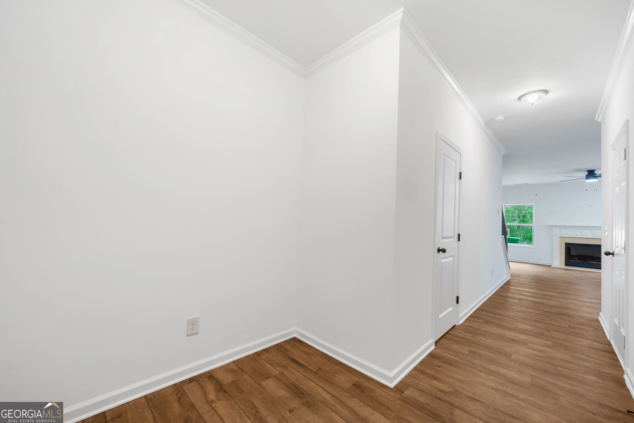 3 bedroom, 2.5 bathroom, 1,566 sq ft townhouse for sale at 5415 Sycamore Court, Oakwood, GA 30566 — photo 7