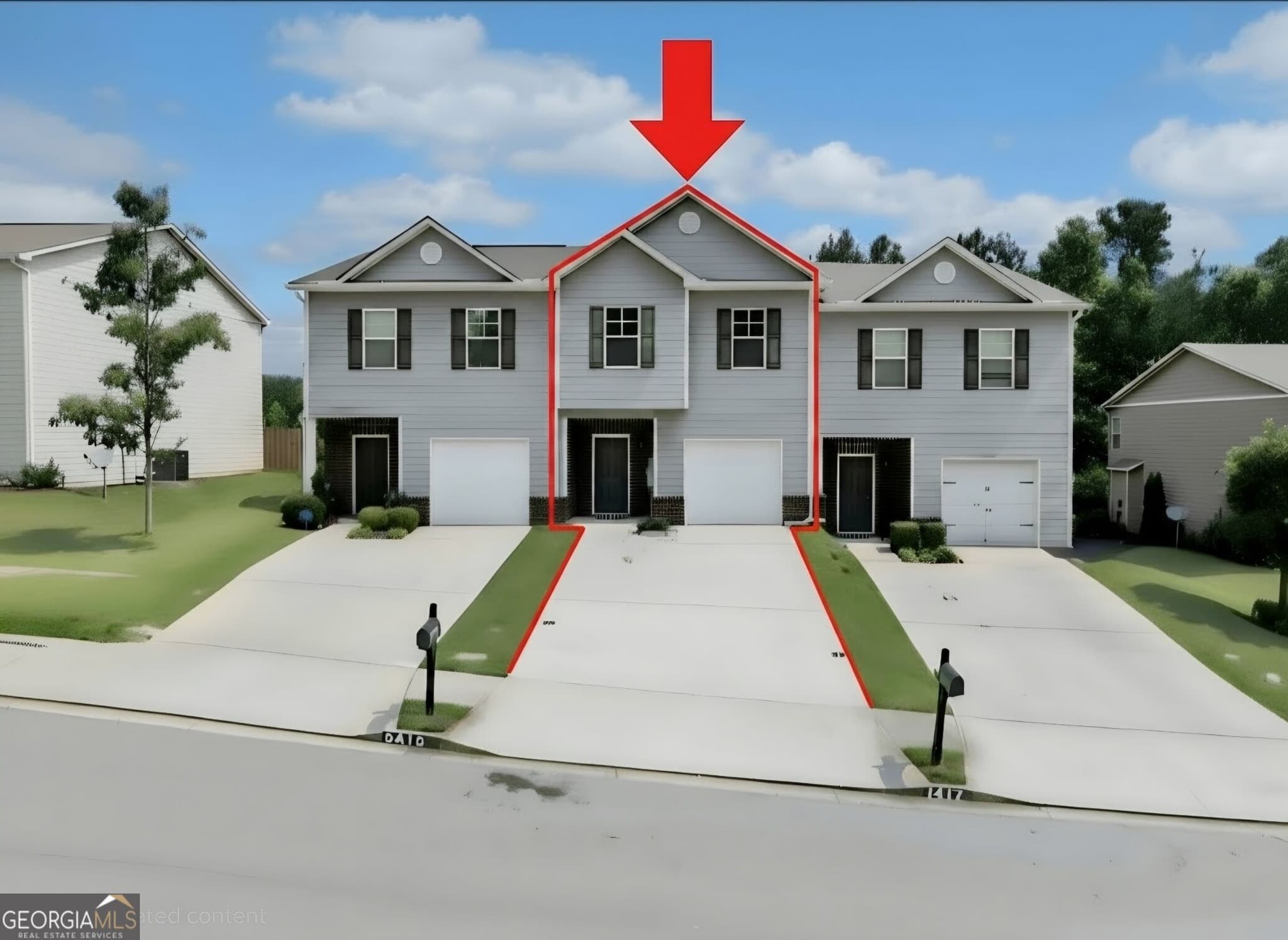 3 bedroom, 2.5 bathroom, 1,566 sq ft townhouse for sale at 5415 Sycamore Court, Oakwood, GA 30566 — photo 1 of 55
