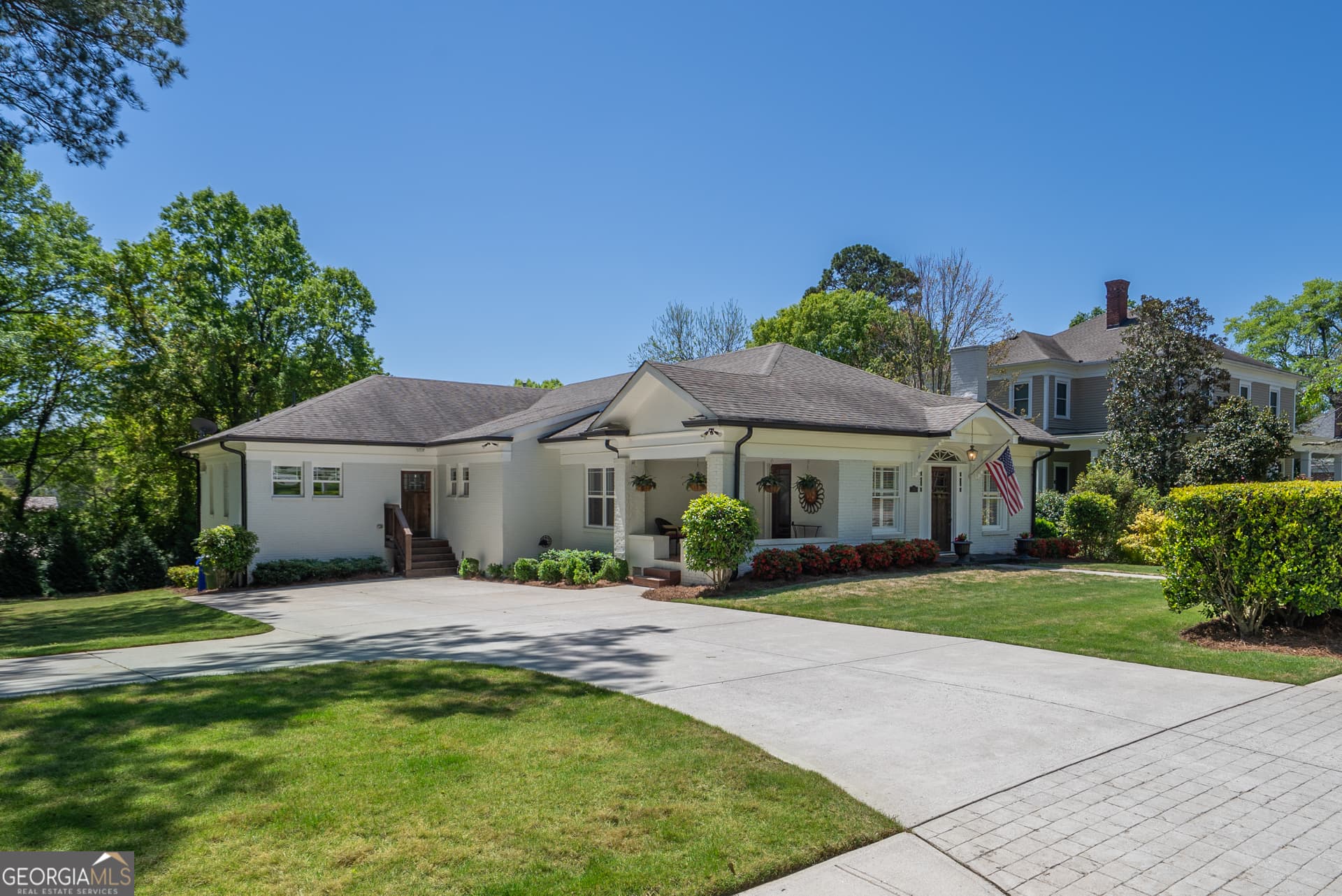 4 bedroom, 3 bathroom, 2,869 sq ft single family residence sold at 205 W Highland Avenue, Monroe, GA 30655