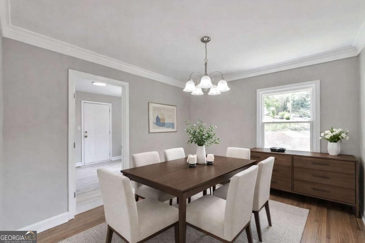4 bedroom, 2 bathroom, 1,115 sq ft single family residence for sale at 880 Pinehurst Terrace, Atlanta, GA 30310 — photo 9