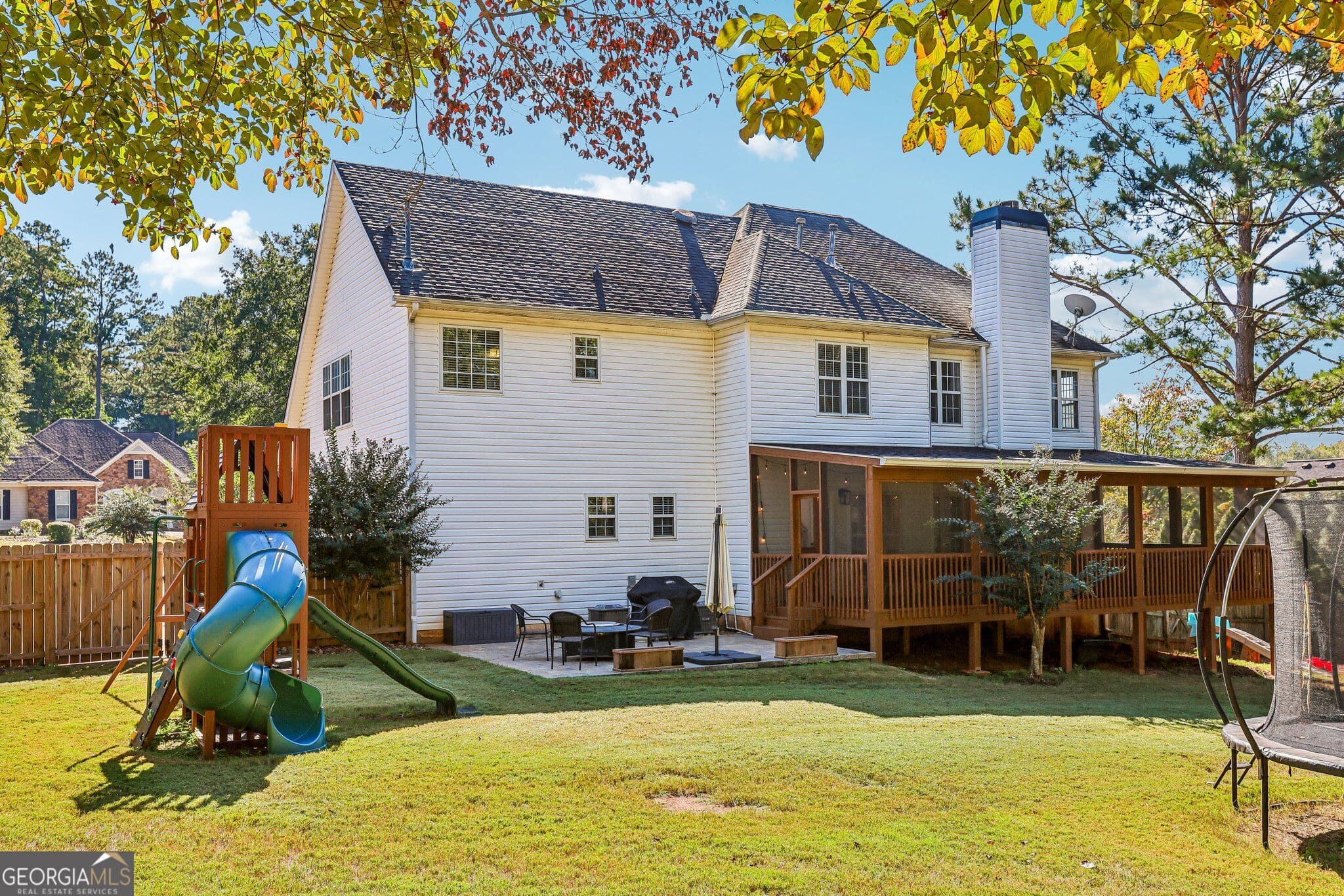 4 bedroom, 2.5 bathroom, 2,948 sq ft single family residence for sale at 100 Wentworth Way, Newnan, GA 30265 — photo 10