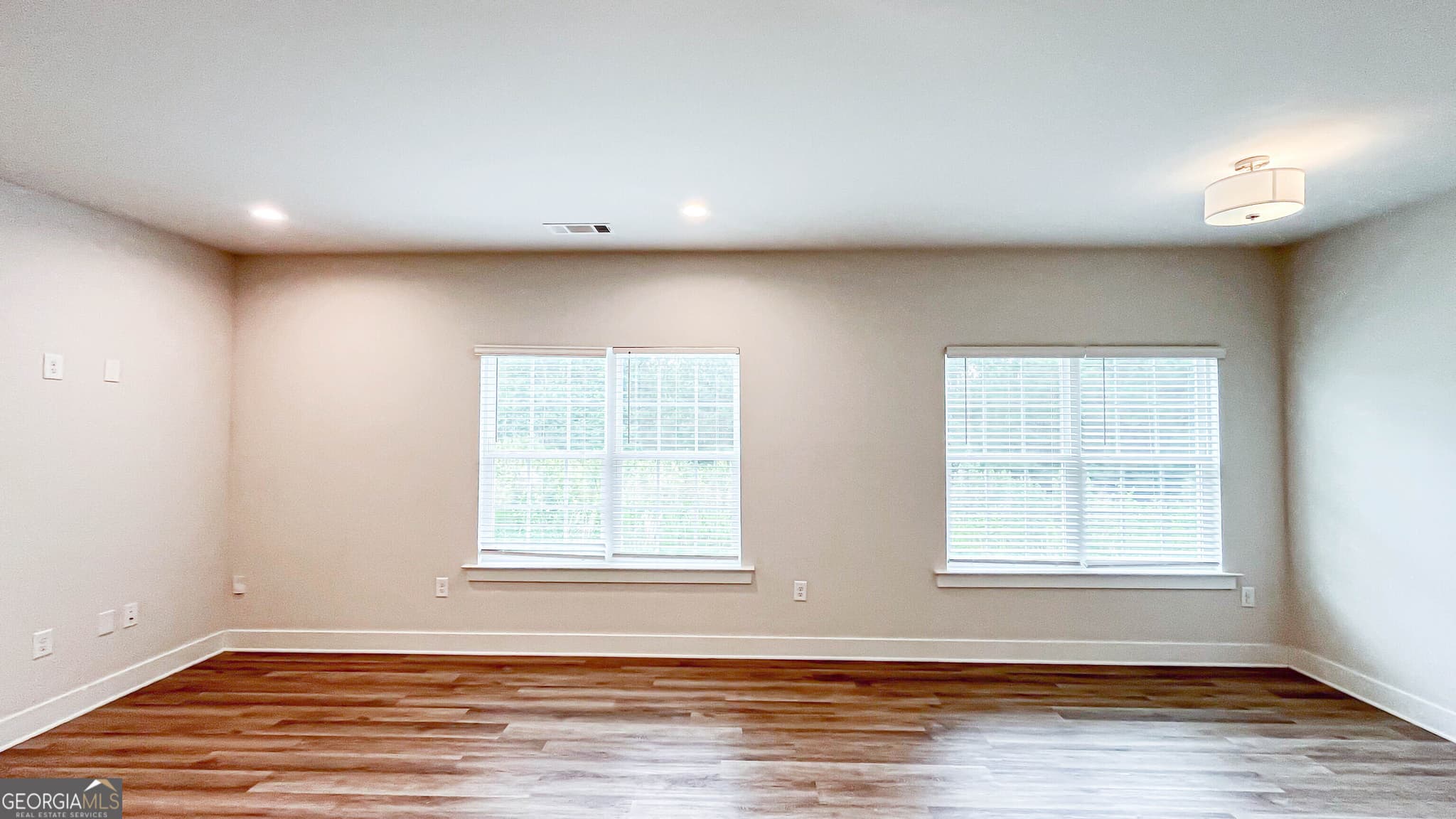 3 bedroom, 3.5 bathroom, 2,100 sq ft single family residence for sale at 740 Eudora Welty Way, Athens, GA 30607 — photo 5