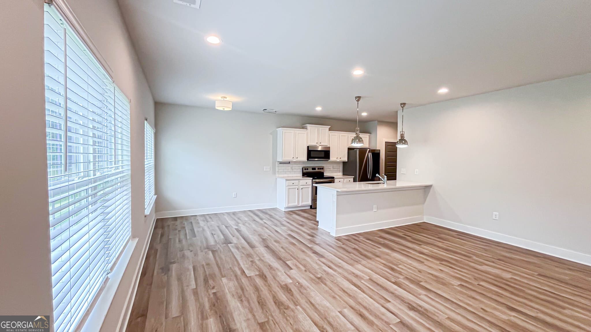 3 bedroom, 3.5 bathroom, 2,100 sq ft single family residence for sale at 740 Eudora Welty Way, Athens, GA 30607 — photo 8