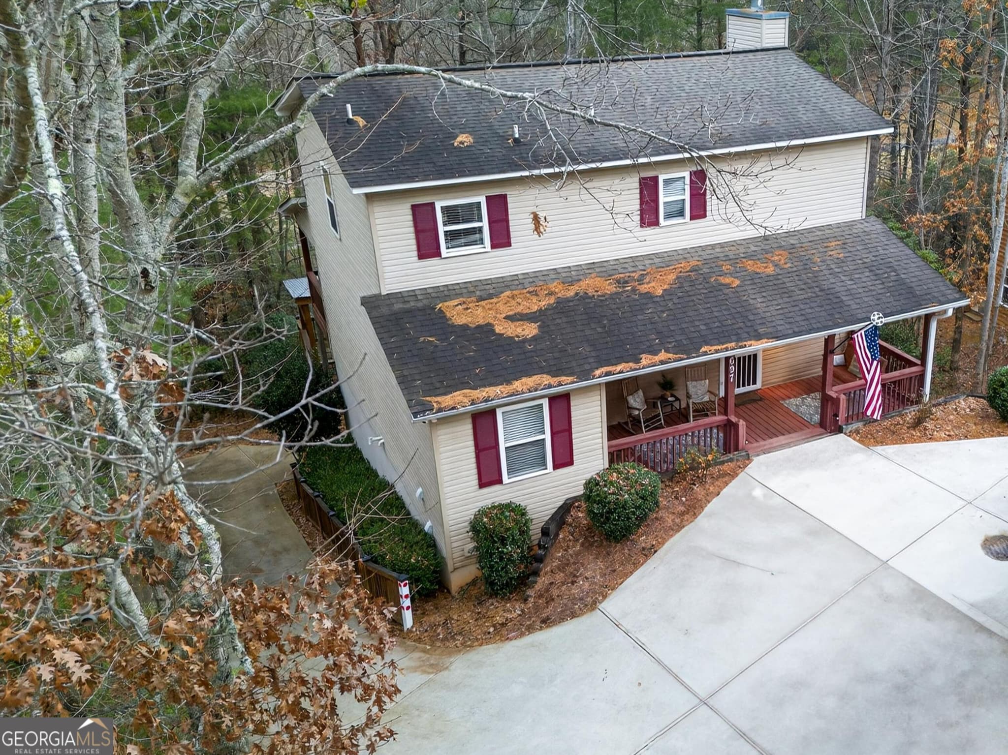 4 bedroom, 4 bathroom, 2,464 sq ft single family residence for sale at 697 Zeppelin Strasse, Helen, GA 30545 — photo 3