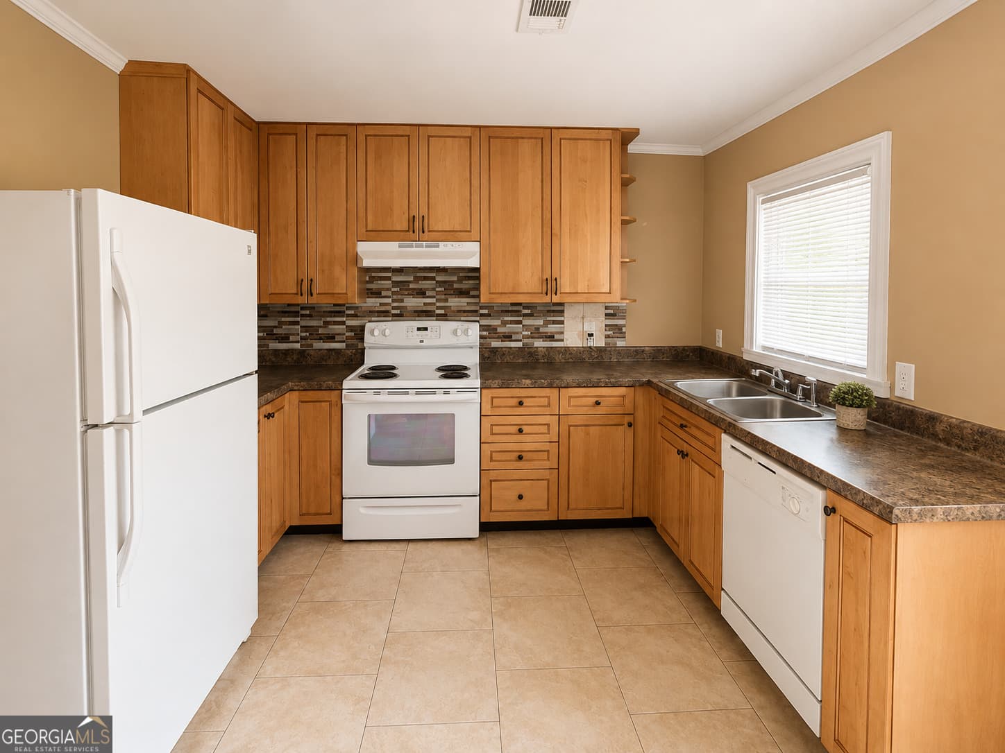 3 bedroom, 1 bathroom, 858 sq ft single family residence for sale at 618 Marcus Street, Dublin, GA 31021 — photo 9
