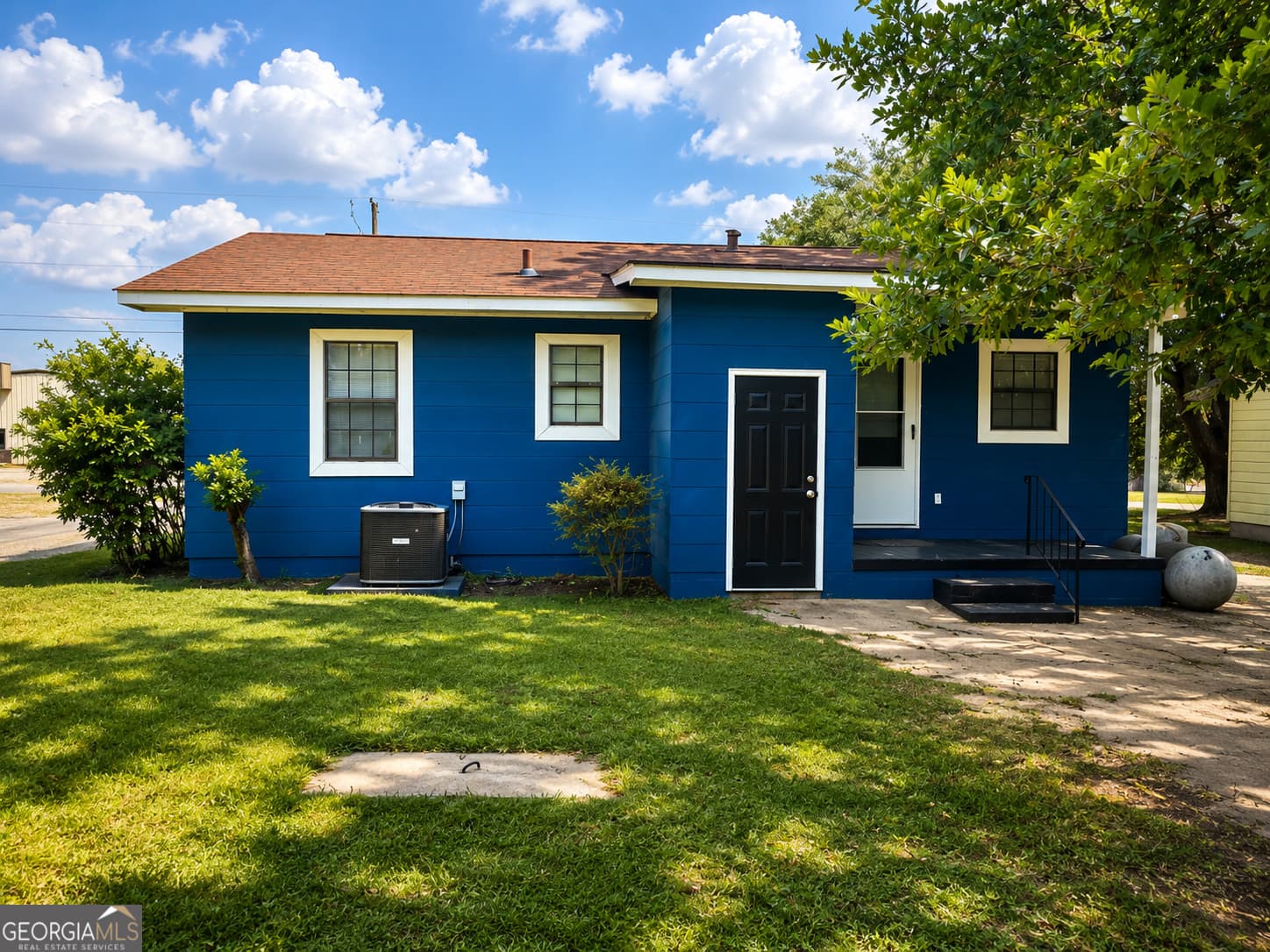 3 bedroom, 1 bathroom, 858 sq ft single family residence for sale at 618 Marcus Street, Dublin, GA 31021 — photo 4