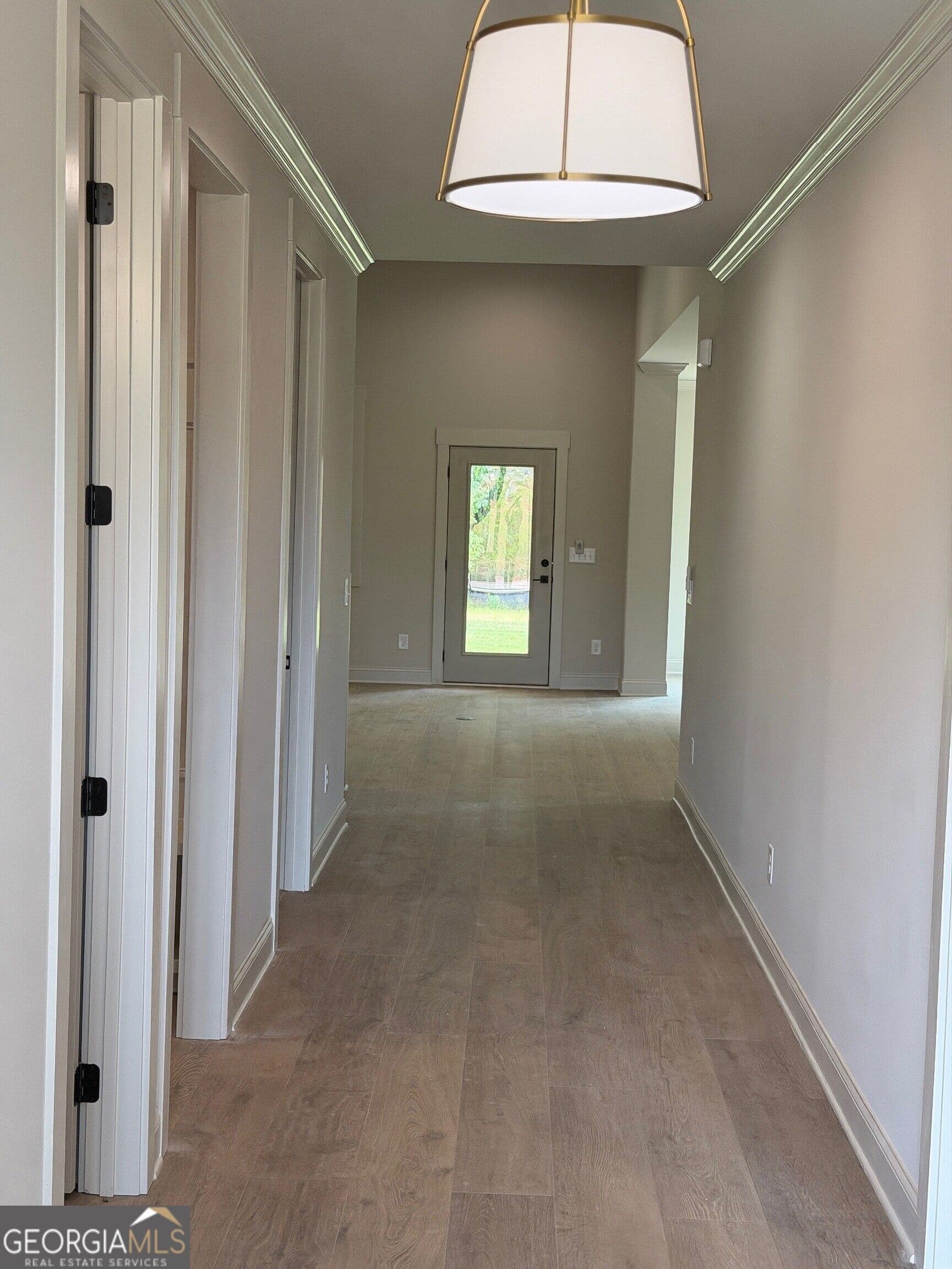 5 bedroom, 4.5 bathroom, 2,925 sq ft single family residence for sale at 1430 Legend Drive, Greensboro, GA 30642 — photo 2