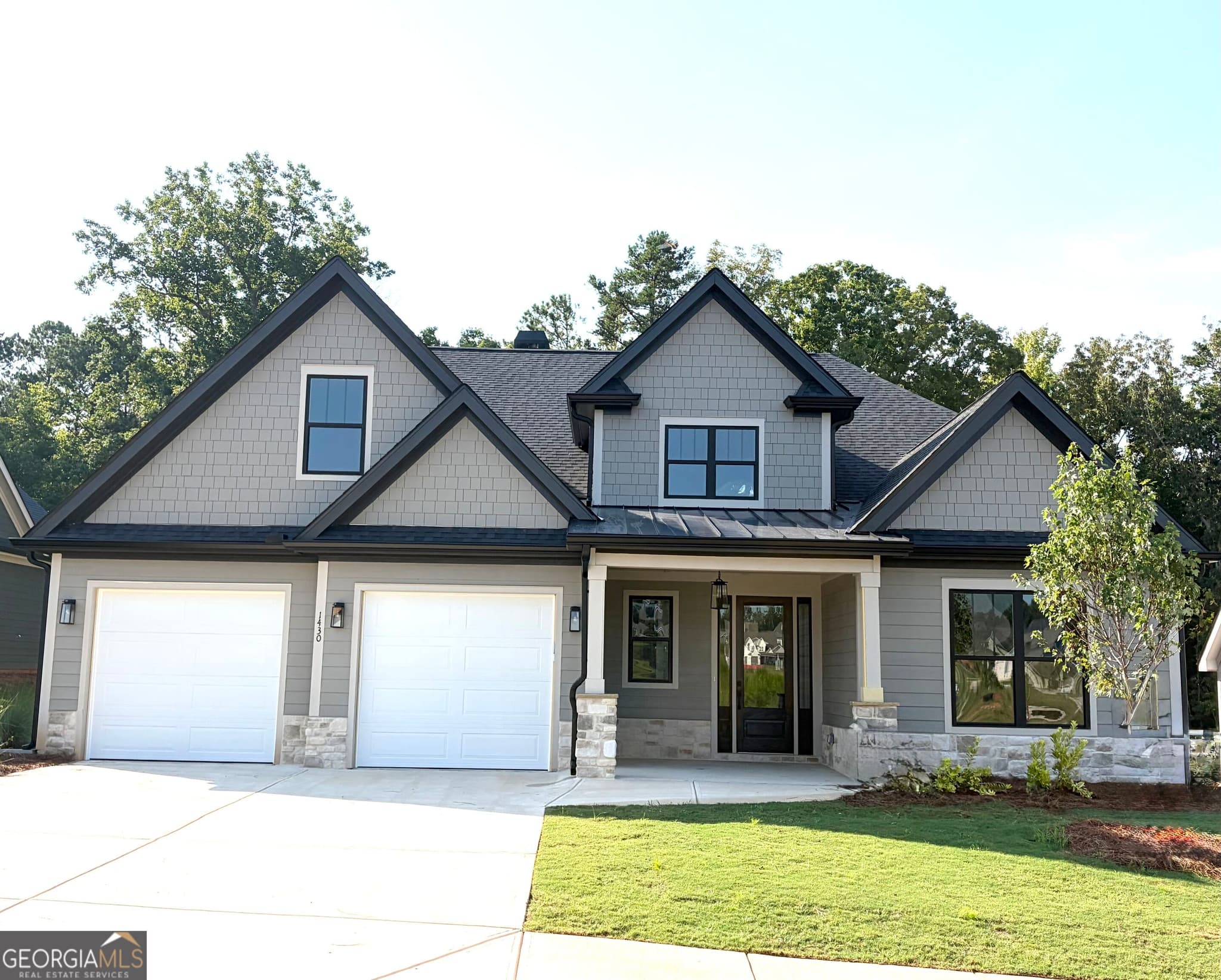 5 bedroom, 4.5 bathroom, 2,925 sq ft single family residence for sale at 1430 Legend Drive, Greensboro, GA 30642