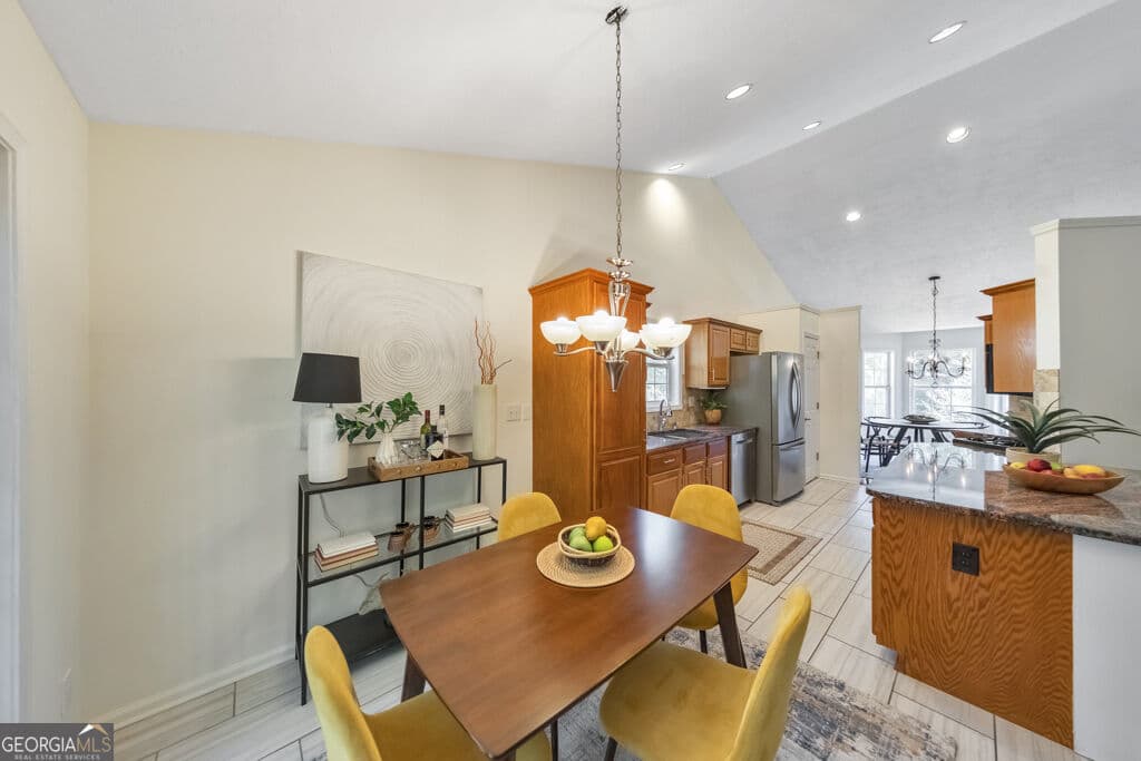 3 bedroom, 3 bathroom, 2,406 sq ft single family residence for sale at 2588 Kennesaw Springs Court, Kennesaw, GA 30144 — photo 7