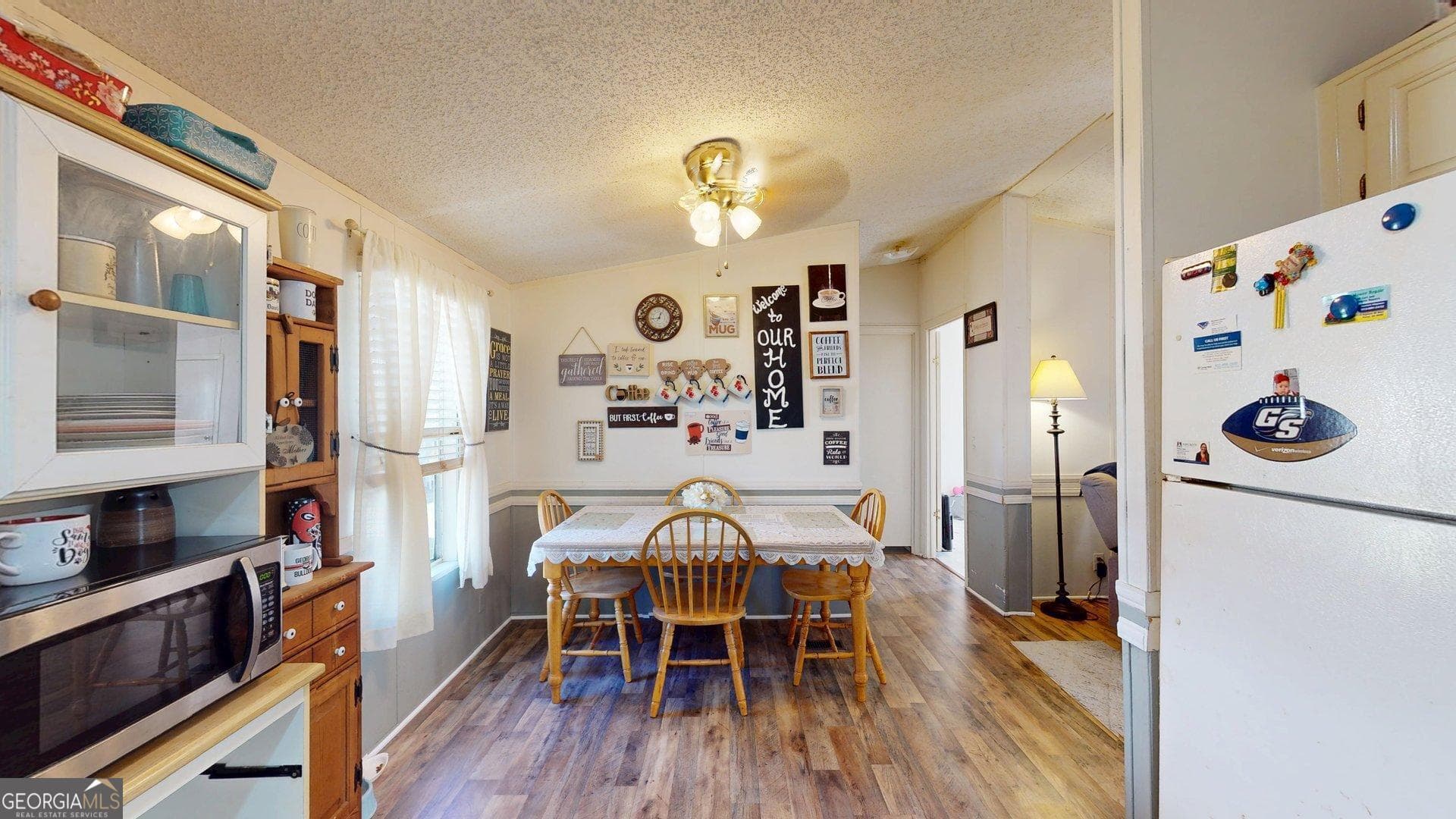 3 bedroom, 2 bathroom, 1,152 sq ft manufactured home,mobile home for sale at 28022 Us Highway 80, Portal, GA 30450 — photo 9
