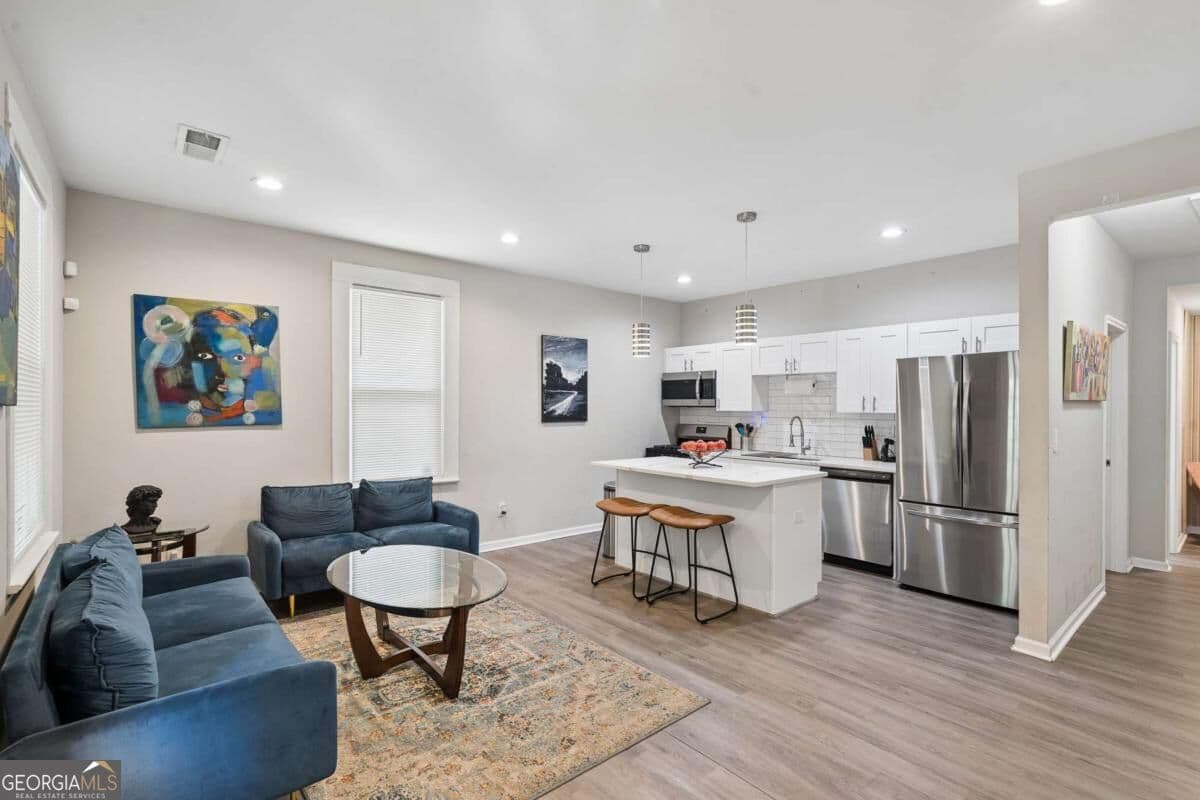 3 bedroom, 2 bathroom, 1,116 sq ft single family residence for sale at 1026 Astor Avenue, Atlanta, GA 30310 — photo 3