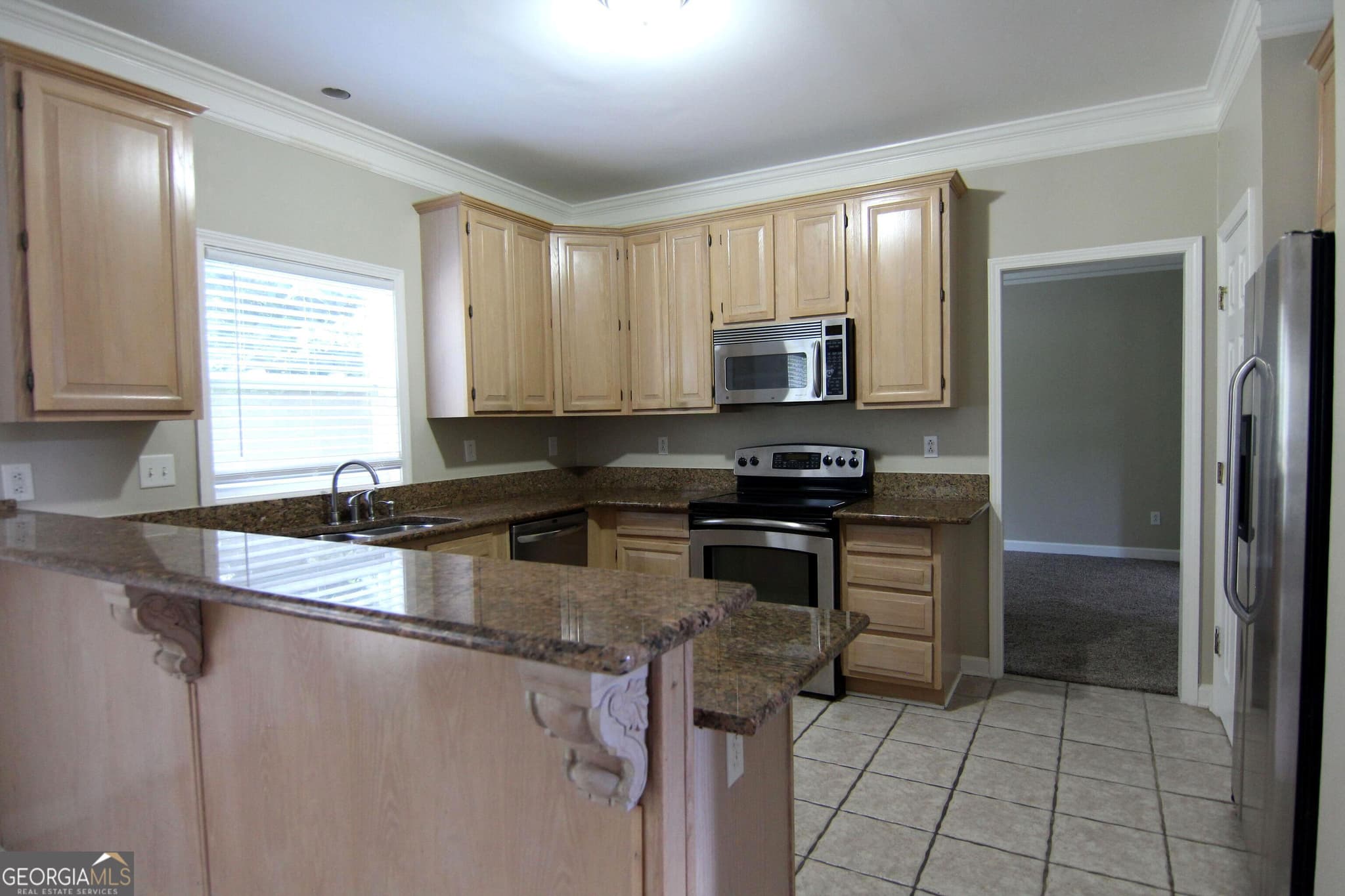 4 bedroom, 3.5 bathroom, 2,583 sq ft single family residence for rent at 104 Inverrary Court, Mcdonough, GA 30253 for $2,900 a month — photo 6