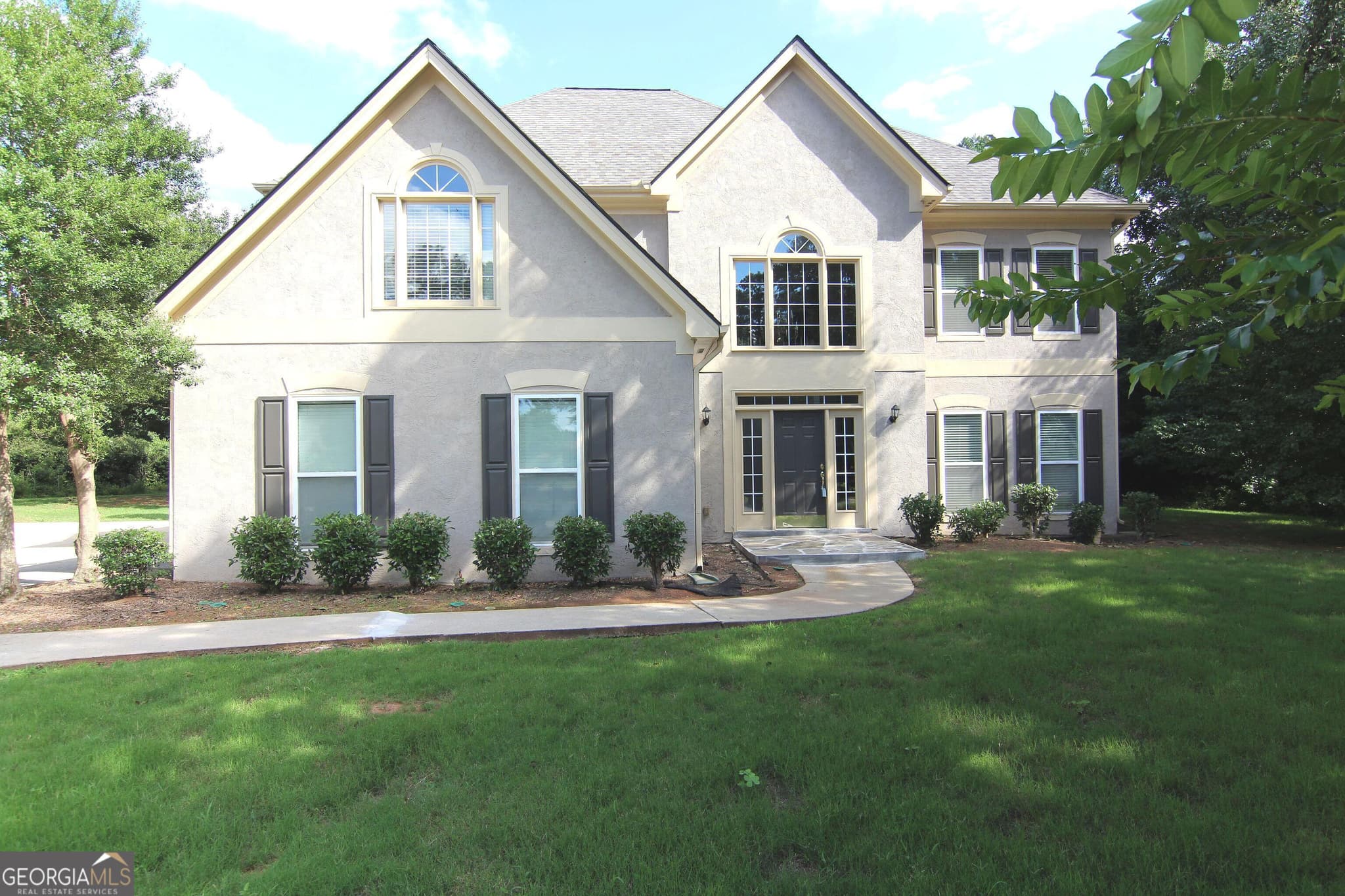 4 bedroom, 3.5 bathroom, 2,583 sq ft single family residence for rent at 104 Inverrary Court, Mcdonough, GA 30253 for $2,900 a month