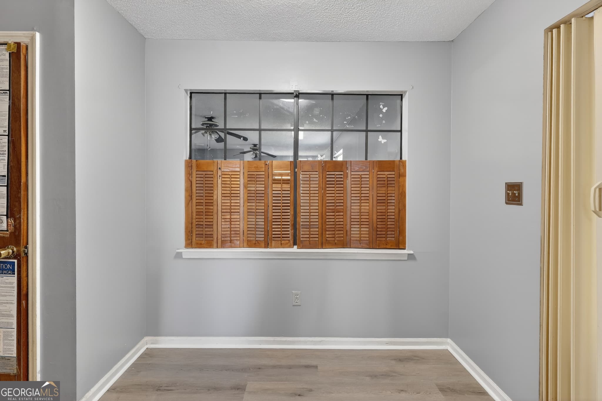 3 bedroom, 4 bathroom, 2,059 sq ft single family residence for sale at 6 N Nicholson Circle, Savannah, GA 31419 — photo 9