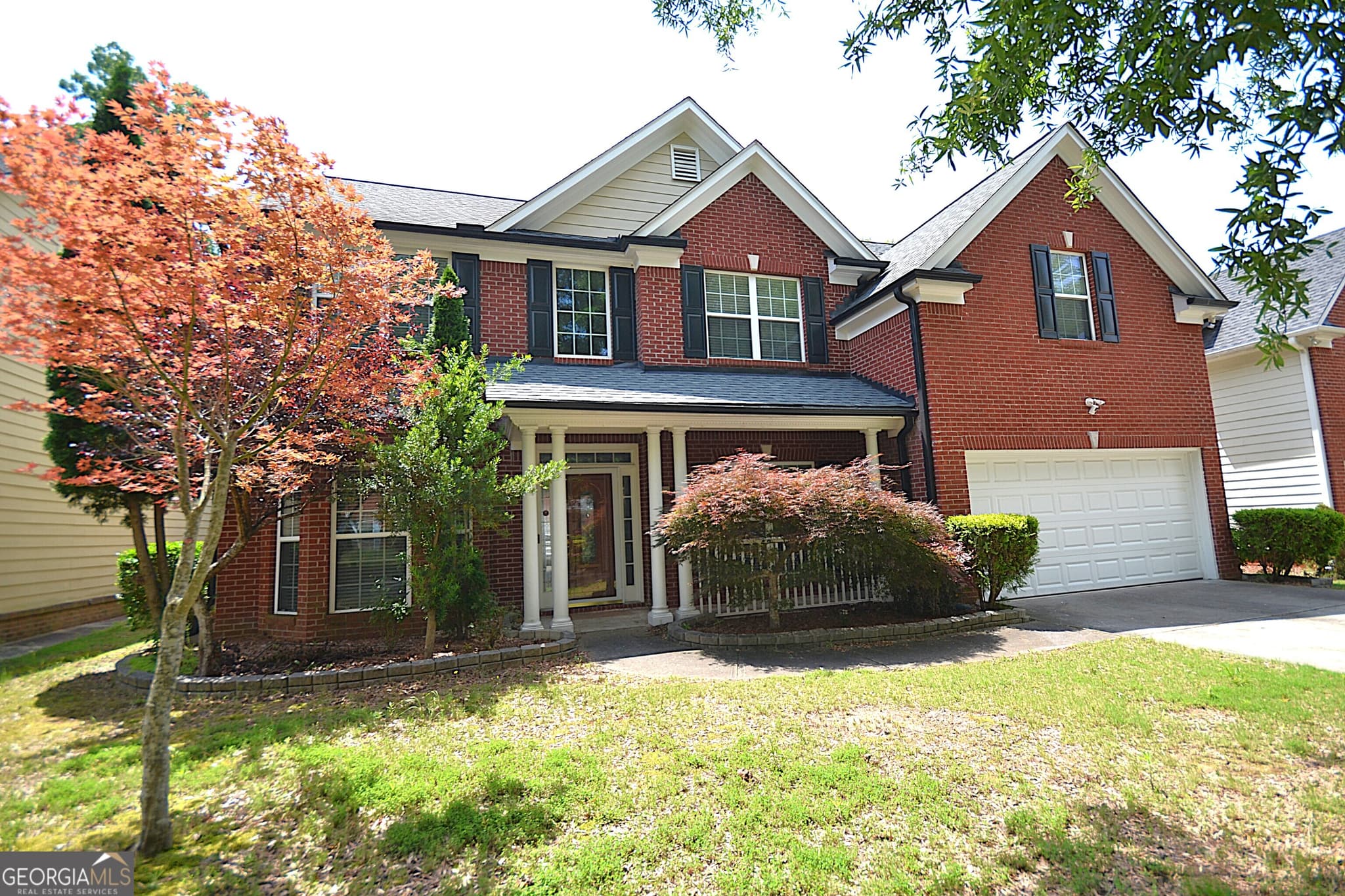 5 bedroom, 3 bathroom, 2,945 sq ft single family residence for sale at 4593 Elsinore Circle, Norcross, GA 30071 — photo 2