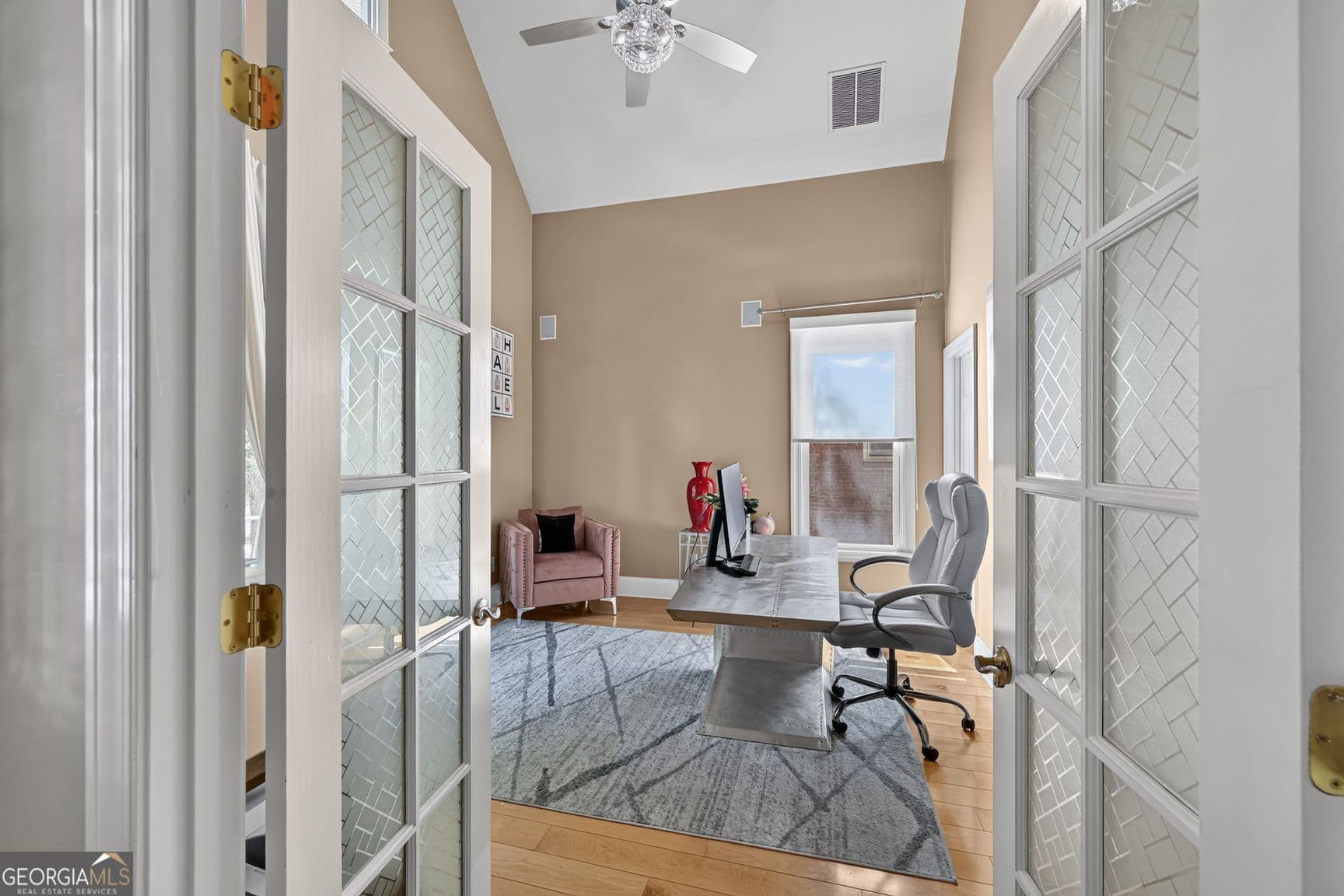 4 bedroom, 4 bathroom, 4,606 sq ft single family residence for sale at 4160 SE Gateswalk Drive, Smyrna, GA 30080 — photo 4