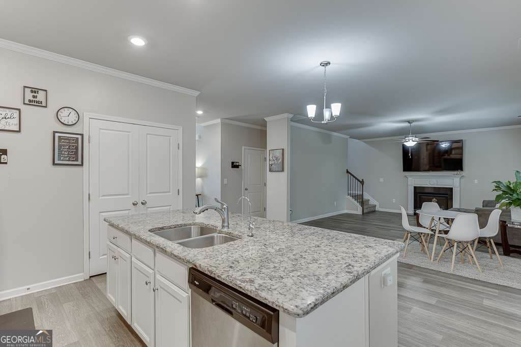 4 bedroom, 2.5 bathroom, 2,130 sq ft single family residence for sale at 23 Dorset Way, Hoschton, GA 30548 — photo 6