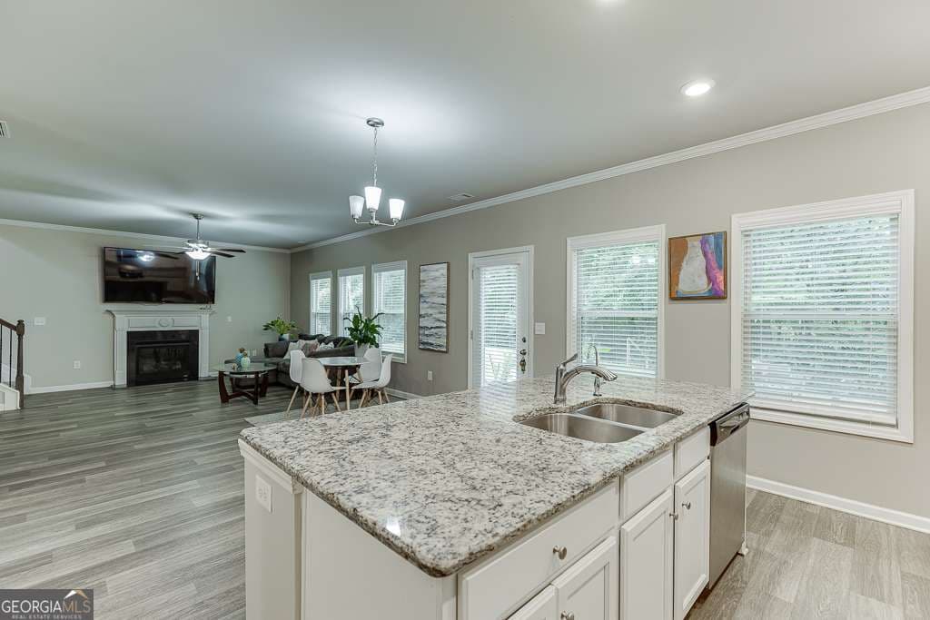 4 bedroom, 2.5 bathroom, 2,130 sq ft single family residence for sale at 23 Dorset Way, Hoschton, GA 30548 — photo 4
