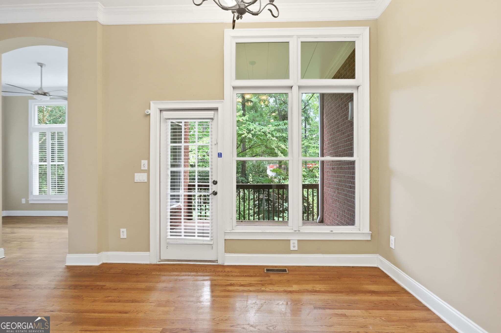 3 bedroom, 3.5 bathroom, 3,258 sq ft townhouse for sale at 3011 Riverstone Trail 8, Atlanta, GA 30339 — photo 10