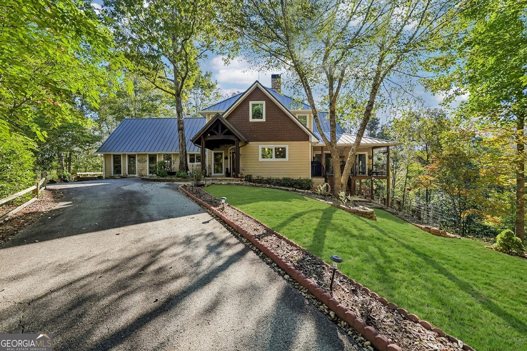 4 bedroom, 4 bathroom, 4,621 sq ft single family residence for sale at 120 Bear Den Road, Dahlonega, GA 30533 — photo 5