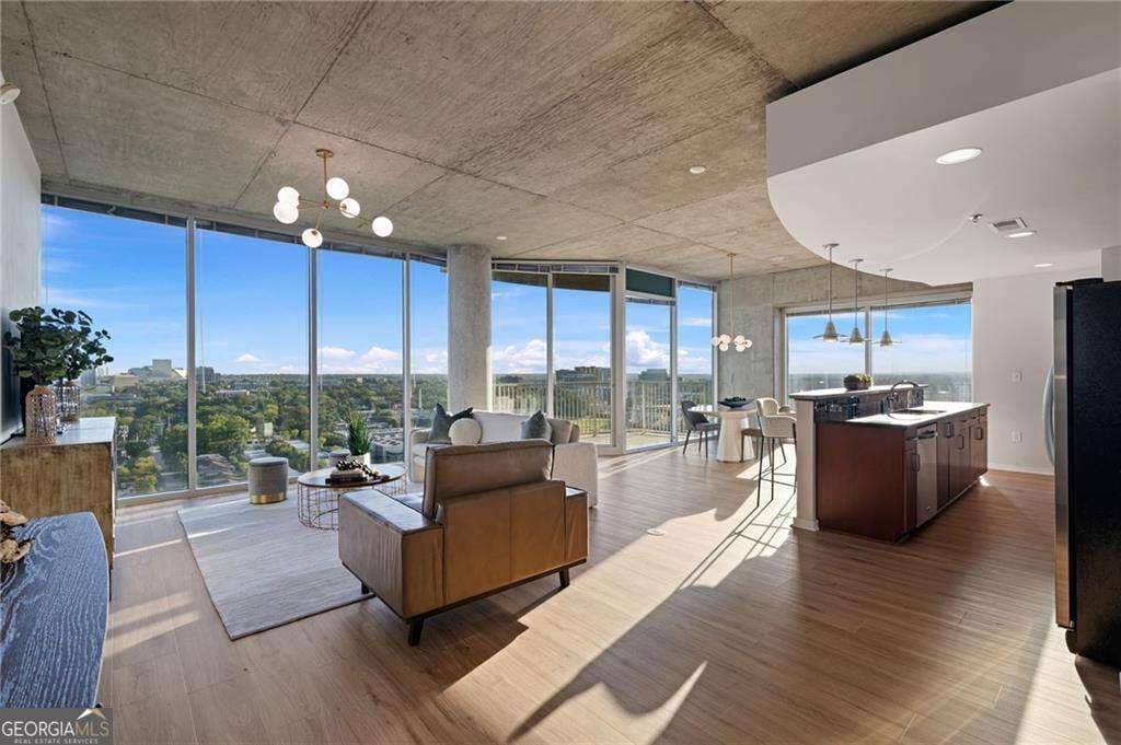 2 bedroom, 2 bathroom, 1,743 sq ft condominium for sale at 361 17th Street 2223, Atlanta, GA 30363 — photo 8