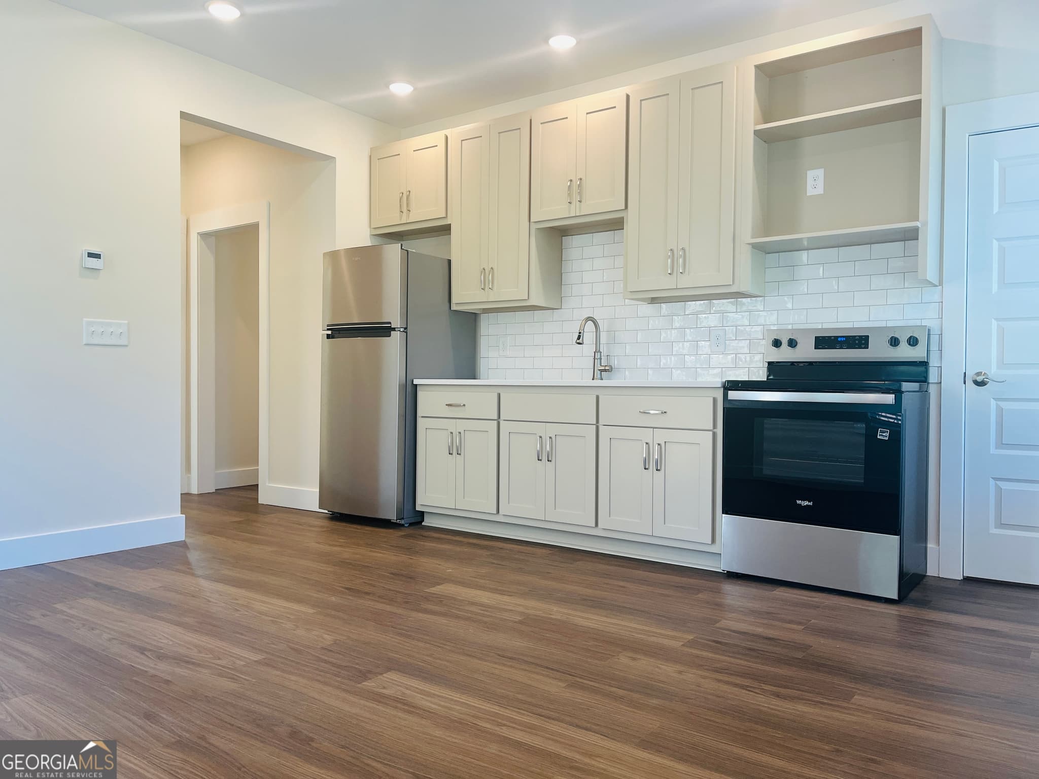 2 bedroom, 2 bathroom, 684 sq ft duplex for rent at 105 Gardenia Lane 105A, Lagrange, GA 30240 for $995 a month — photo 5