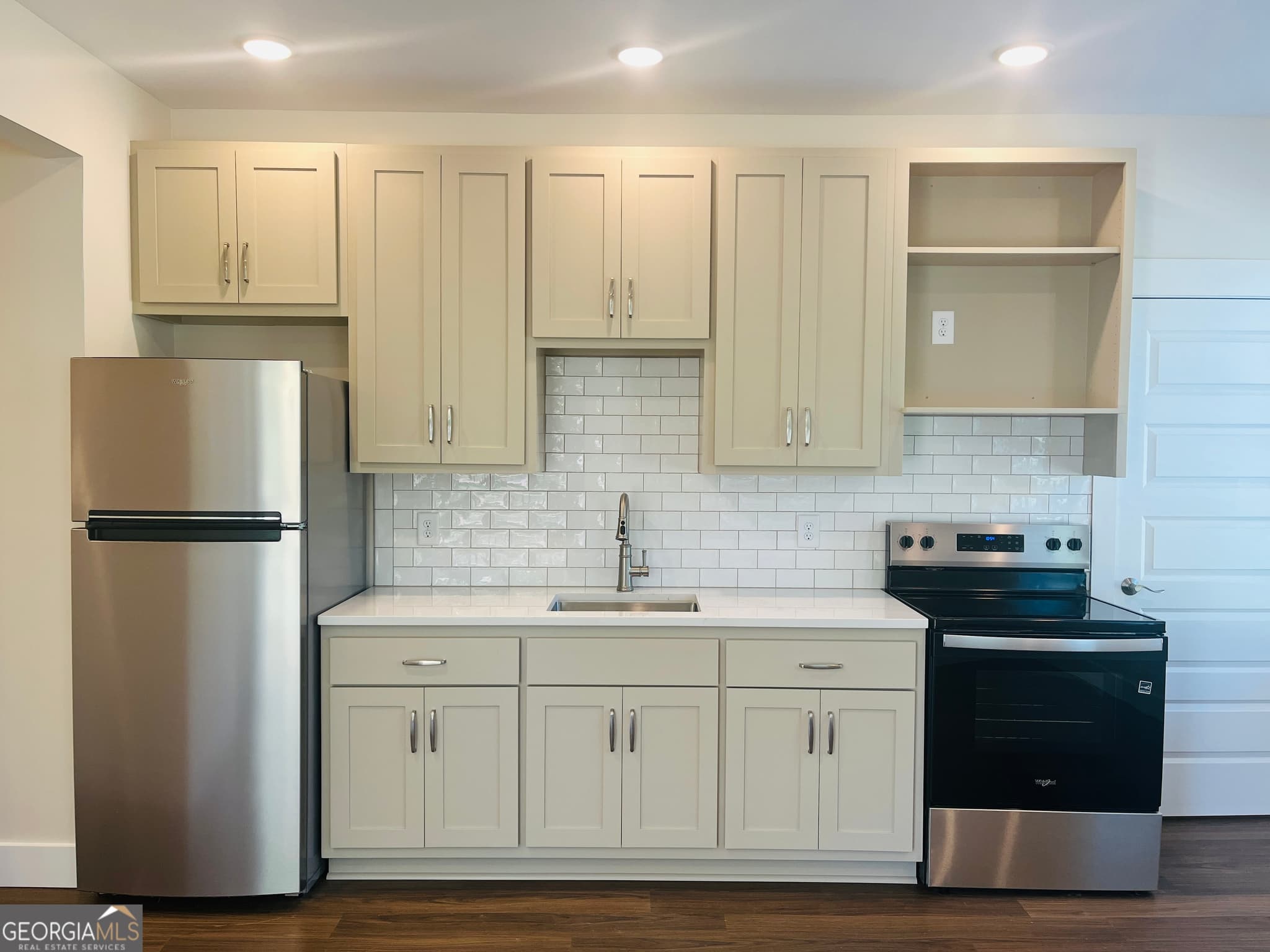 2 bedroom, 2 bathroom, 684 sq ft duplex for rent at 105 Gardenia Lane 105A, Lagrange, GA 30240 for $995 a month — photo 4