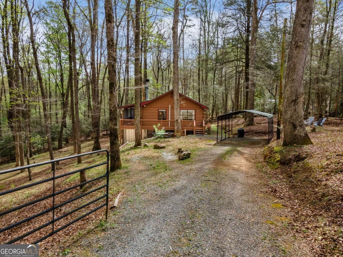2 bedroom, 1 bathroom, 672 sq ft cabin,single family residence for sale at 159 Pack Creek Road, Blue Ridge, GA 30513 — photo 2