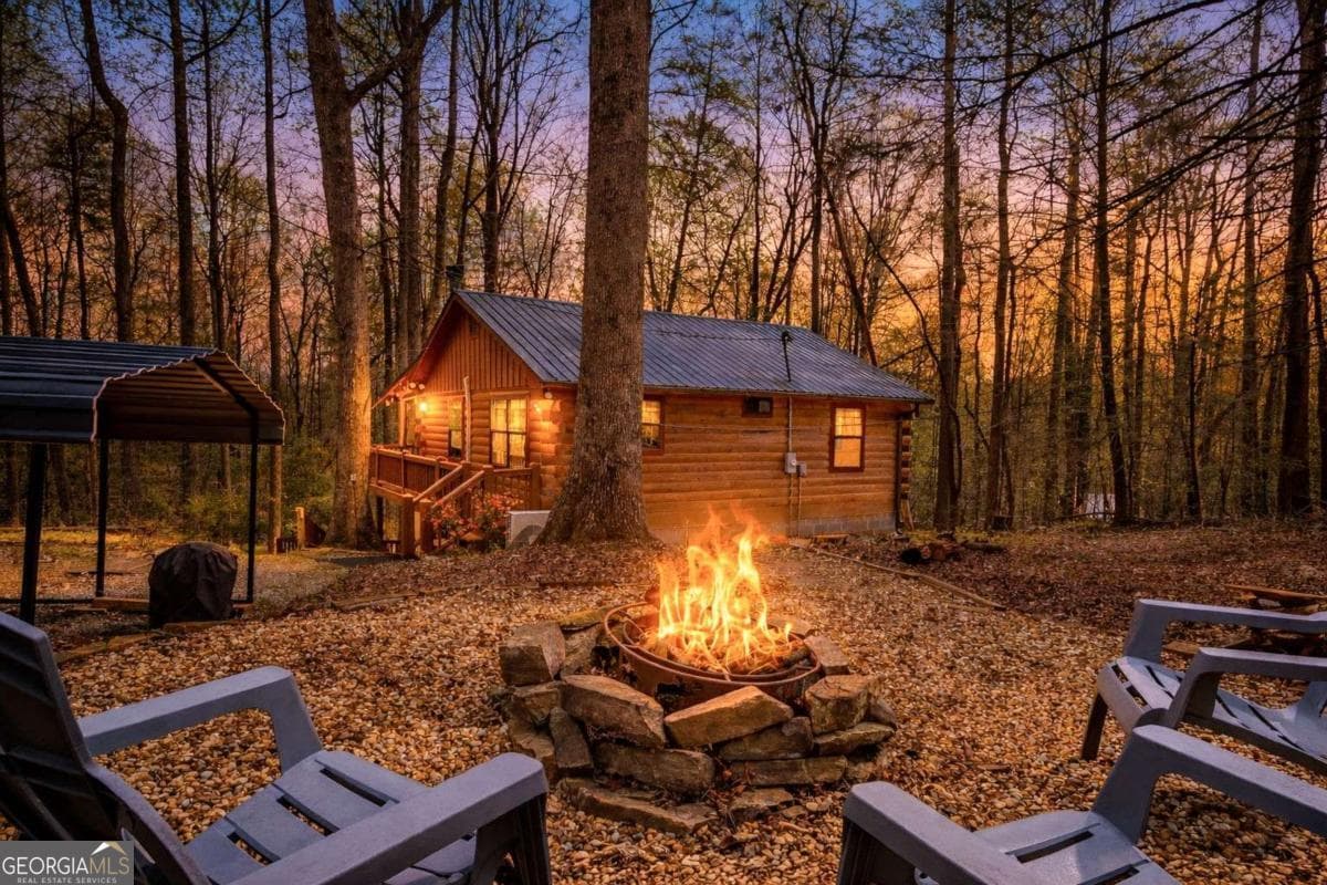 2 bedroom, 1 bathroom, 672 sq ft cabin,single family residence for sale at 159 Pack Creek Road, Blue Ridge, GA 30513 — photo 1 of 43