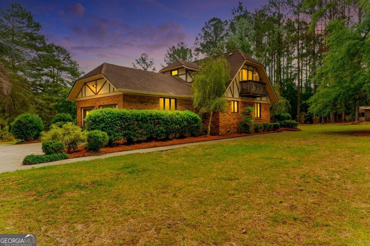 3 bedroom, 2.5 bathroom, 2,704 sq ft single family residence sold at 202 Rolling Ridge Court, Statesboro, GA 30461