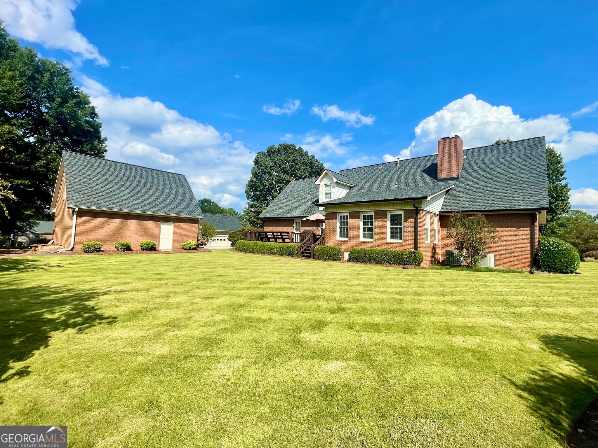 3 bedroom, 2.5 bathroom, 2,350 sq ft single family residence for sale at 106 Etowah Drive, Rome, GA 30161 — photo 8