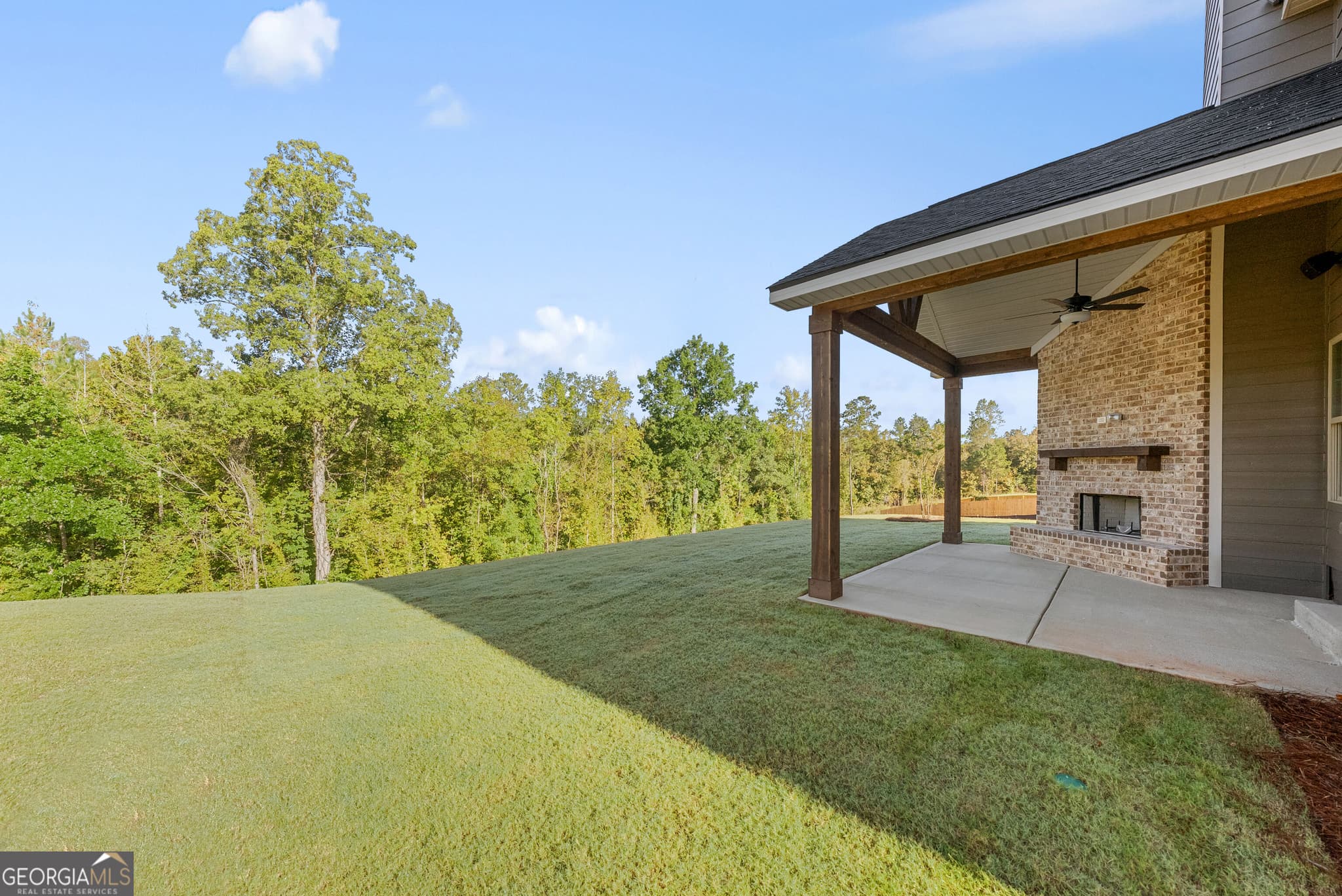 5 bedroom, 3 bathroom, 2,820 sq ft single family residence for sale at 9133 Kadie Way 130, Columbus, GA 31904 — photo 5