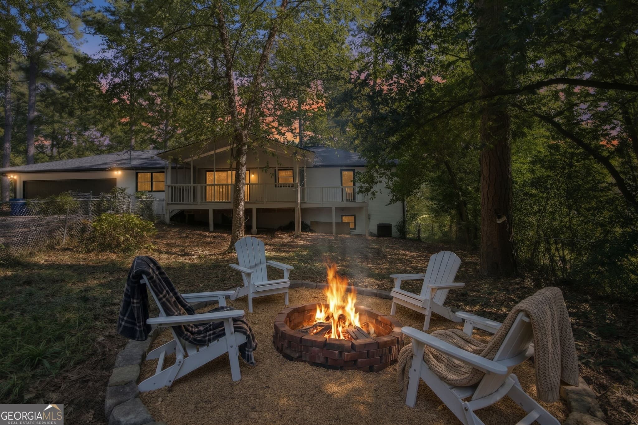 5 bedroom, 4 bathroom, 3,724 sq ft single family residence for sale at 2448 Sherbrooke Court, Atlanta, GA 30345 — photo 3