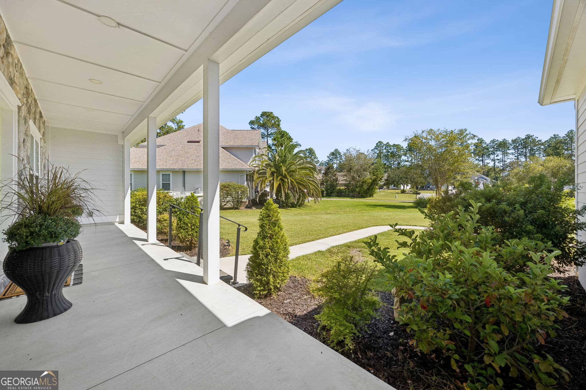3 bedroom, 2.5 bathroom, 2,480 sq ft single family residence for sale at 110 Bluebird Court, St. Marys, GA 31558 — photo 6