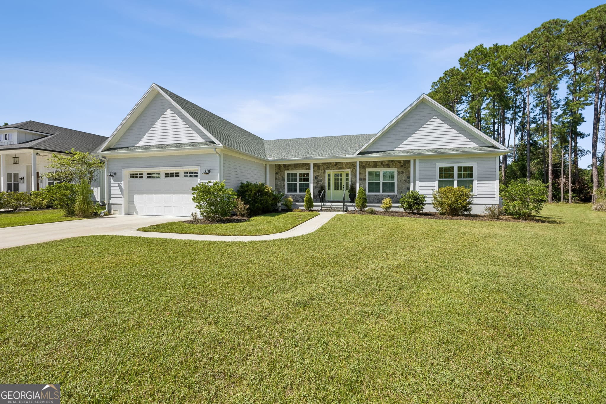 3 bedroom, 2.5 bathroom, 2,480 sq ft single family residence for sale at 110 Bluebird Court, St. Marys, GA 31558 — photo 1 of 98