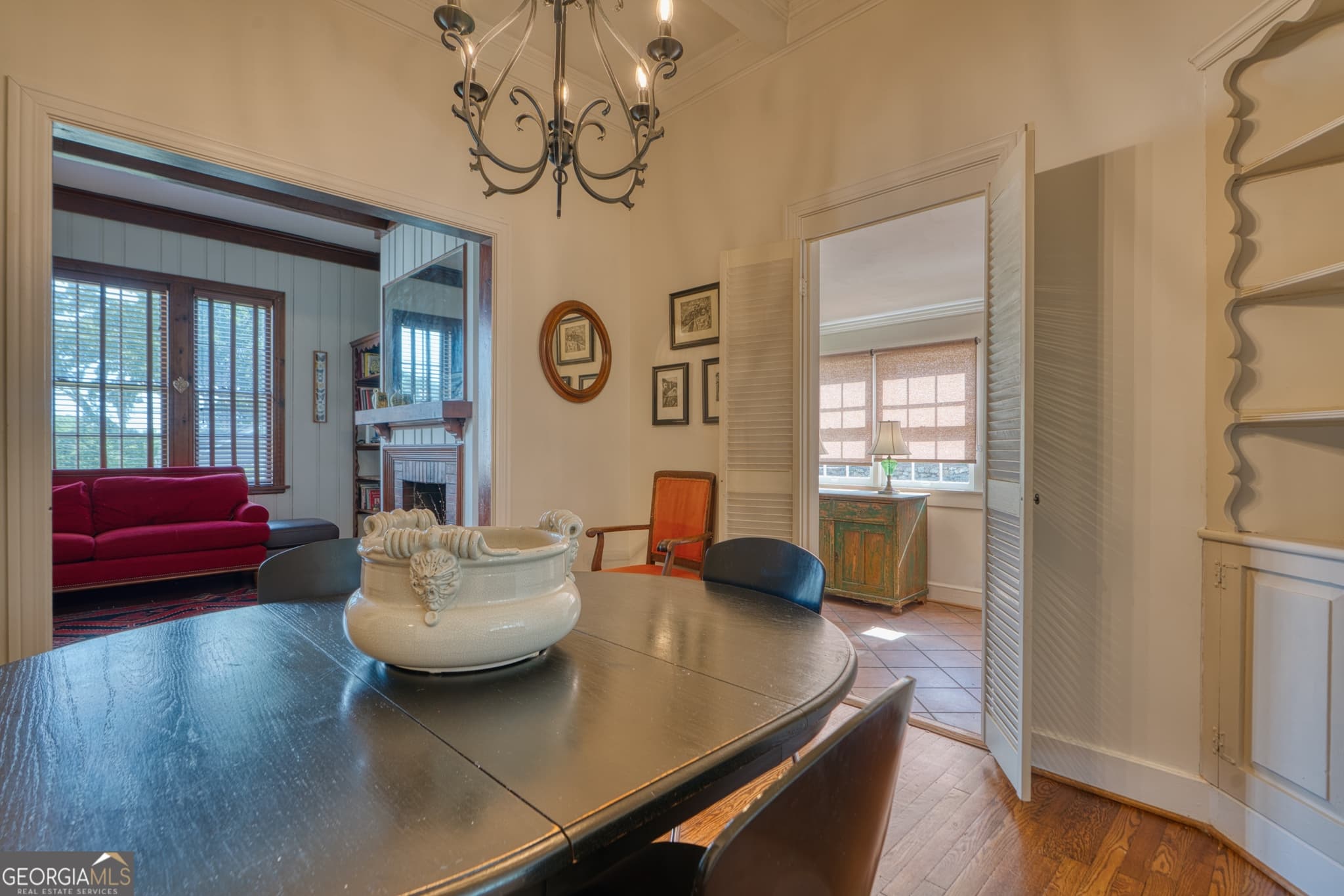 3 bedroom, 2 bathroom, 1,856 sq ft single family residence for sale at 414 E 9th Street, Rome, GA 30161 — photo 10