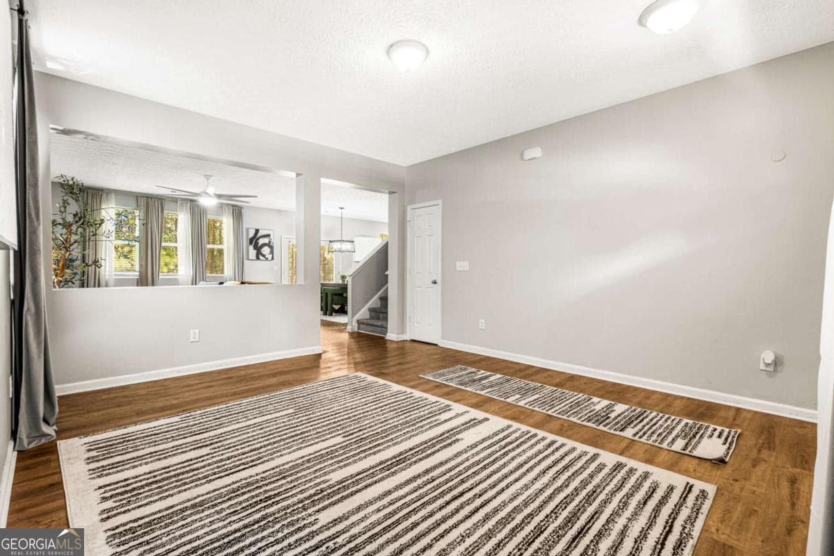 4 bedroom, 2.5 bathroom, 2,166 sq ft single family residence for sale at 3187 Sable Run Road, Atlanta, GA 30349 — photo 7