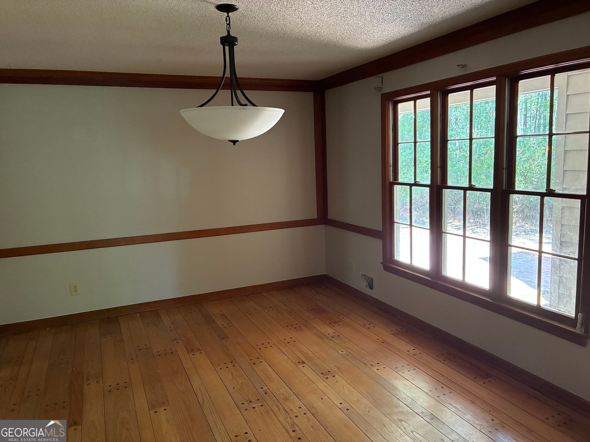 3 bedroom, 2.5 bathroom, 2,669 sq ft single family residence for sale at 108 Dumbarton Drive, Statesboro, GA 30458 — photo 7