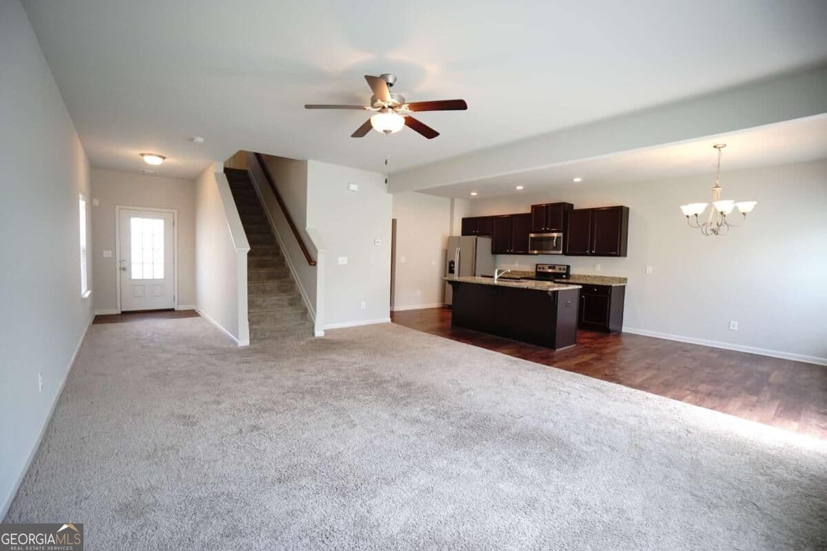 3 bedroom, 2.5 bathroom, 1,924 sq ft single family residence for sale at 243 Fern Walk, Lawrenceville, GA 30045 — photo 5