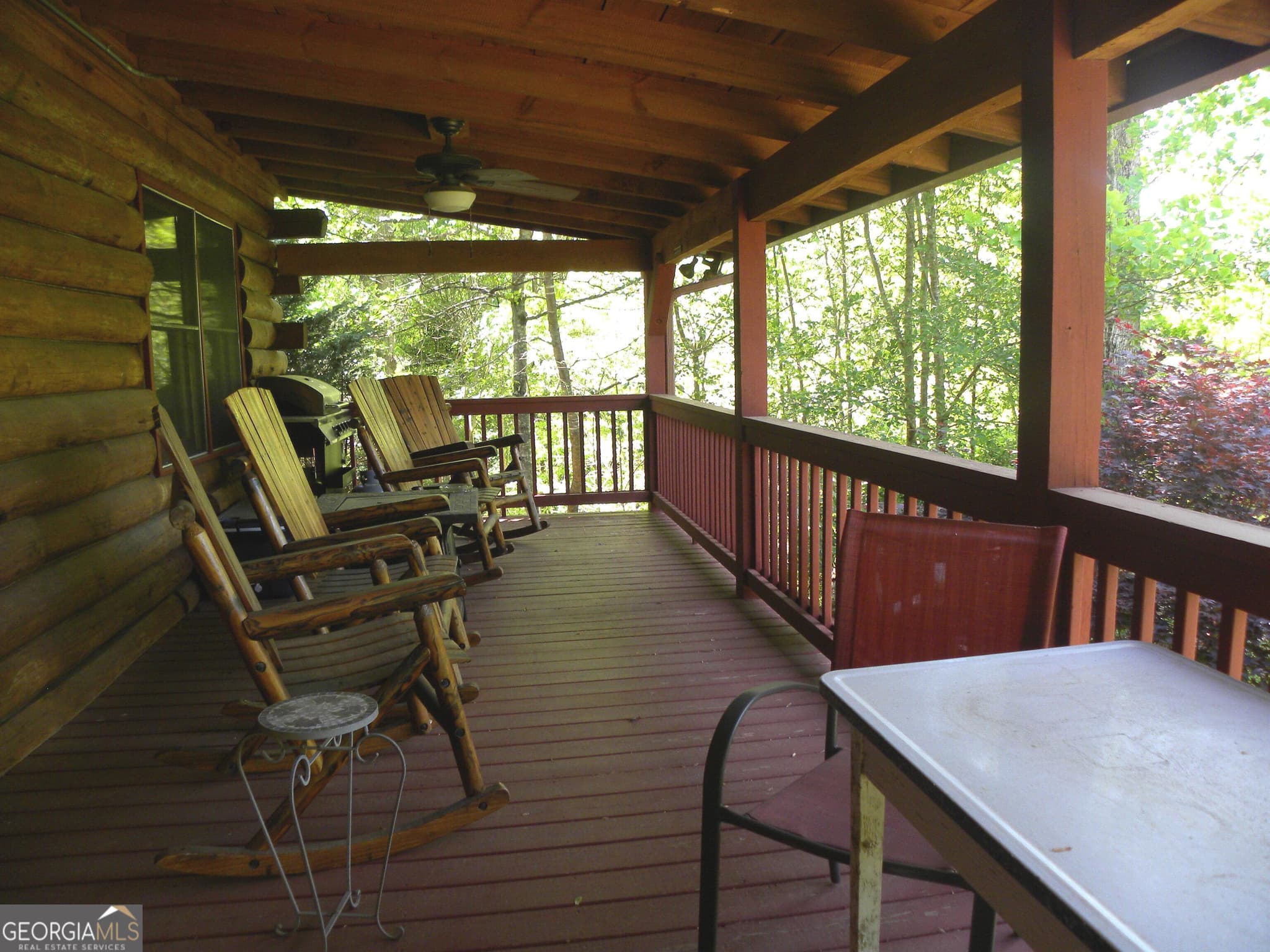 3 bedroom, 2.5 bathroom, 1,950 sq ft cabin,single family residence for rent at 153 Will Zoellner Lane, Mountain City, GA 30525 for $3,000 a month — photo 9